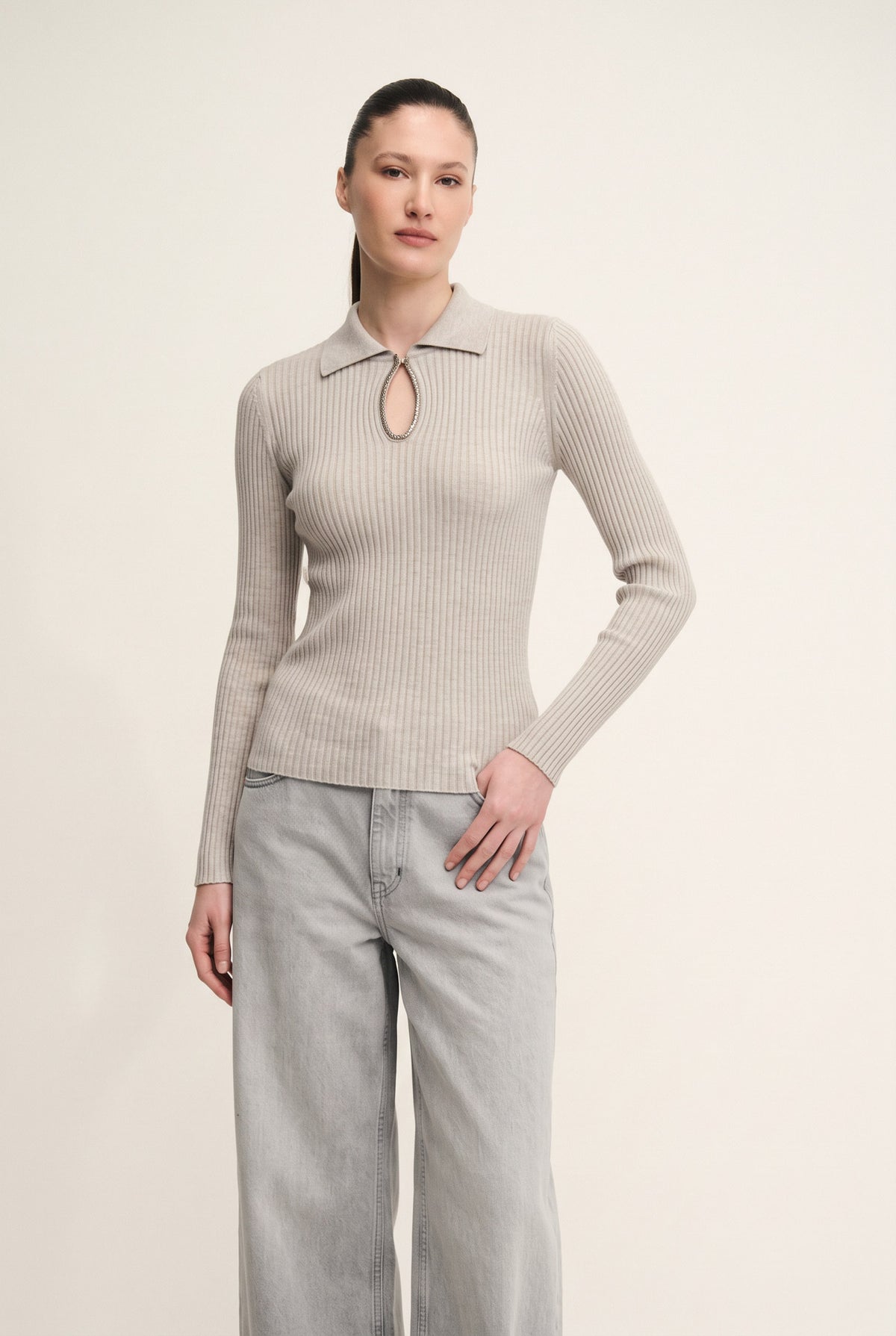 Maglia a costine con colletto Polo