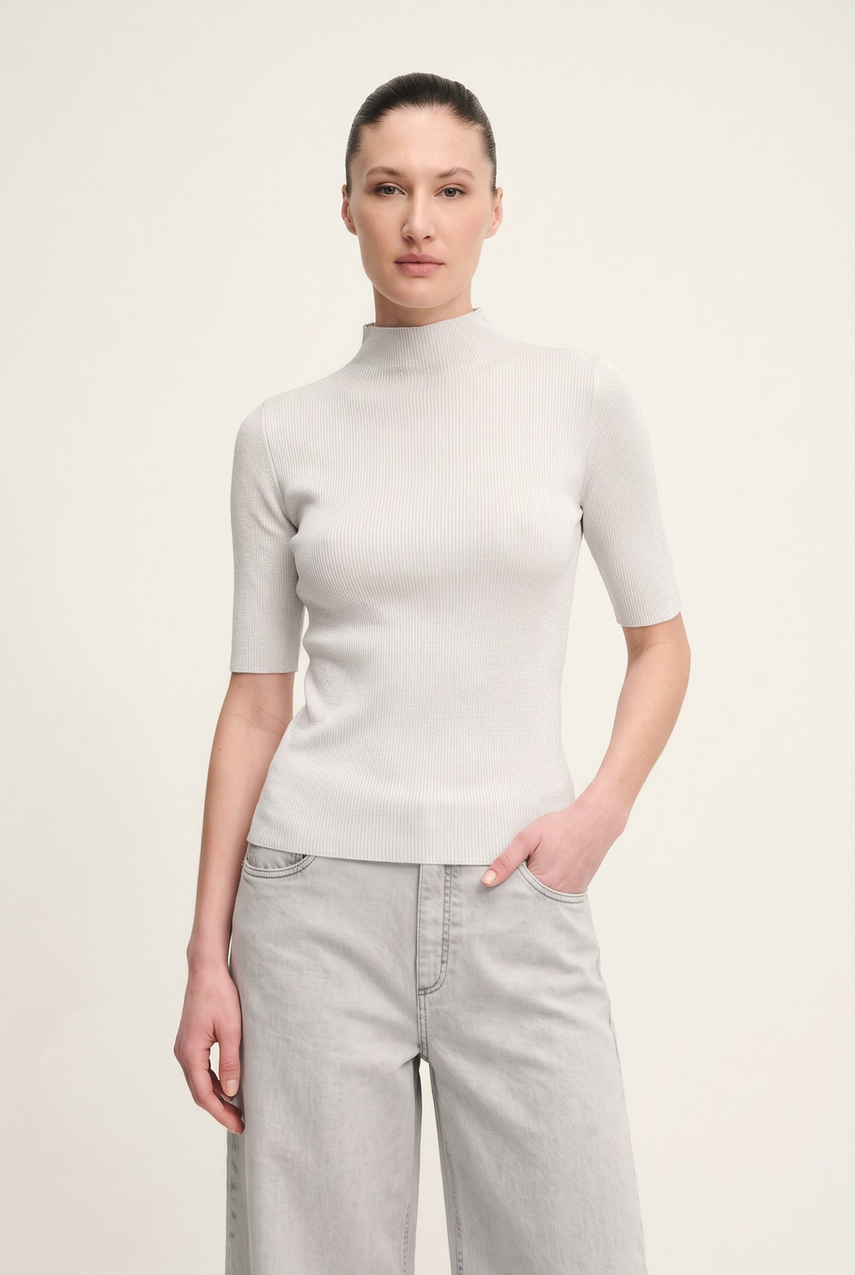 Slim shimmer wool turtleneck