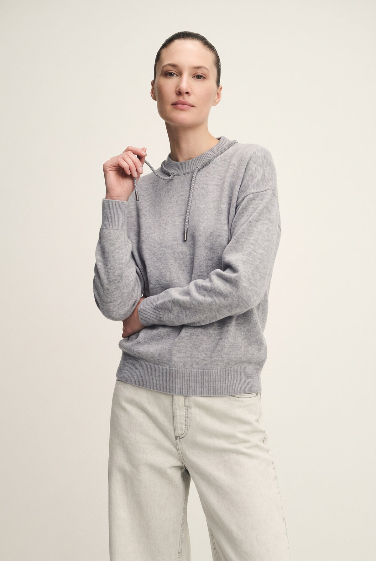 Wool, silk cashmere crew neck with drawstring