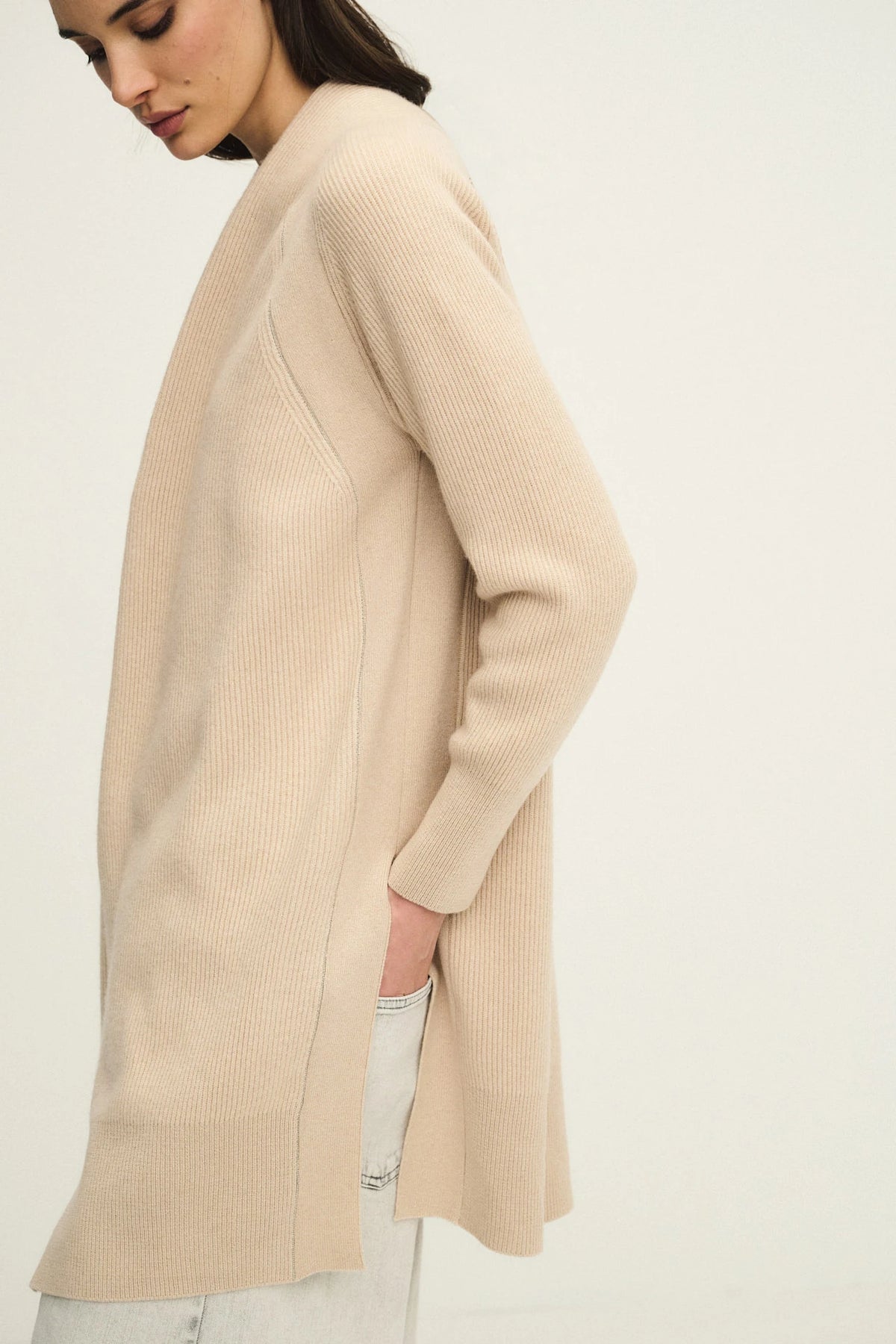 English knit cardigan with jewel
