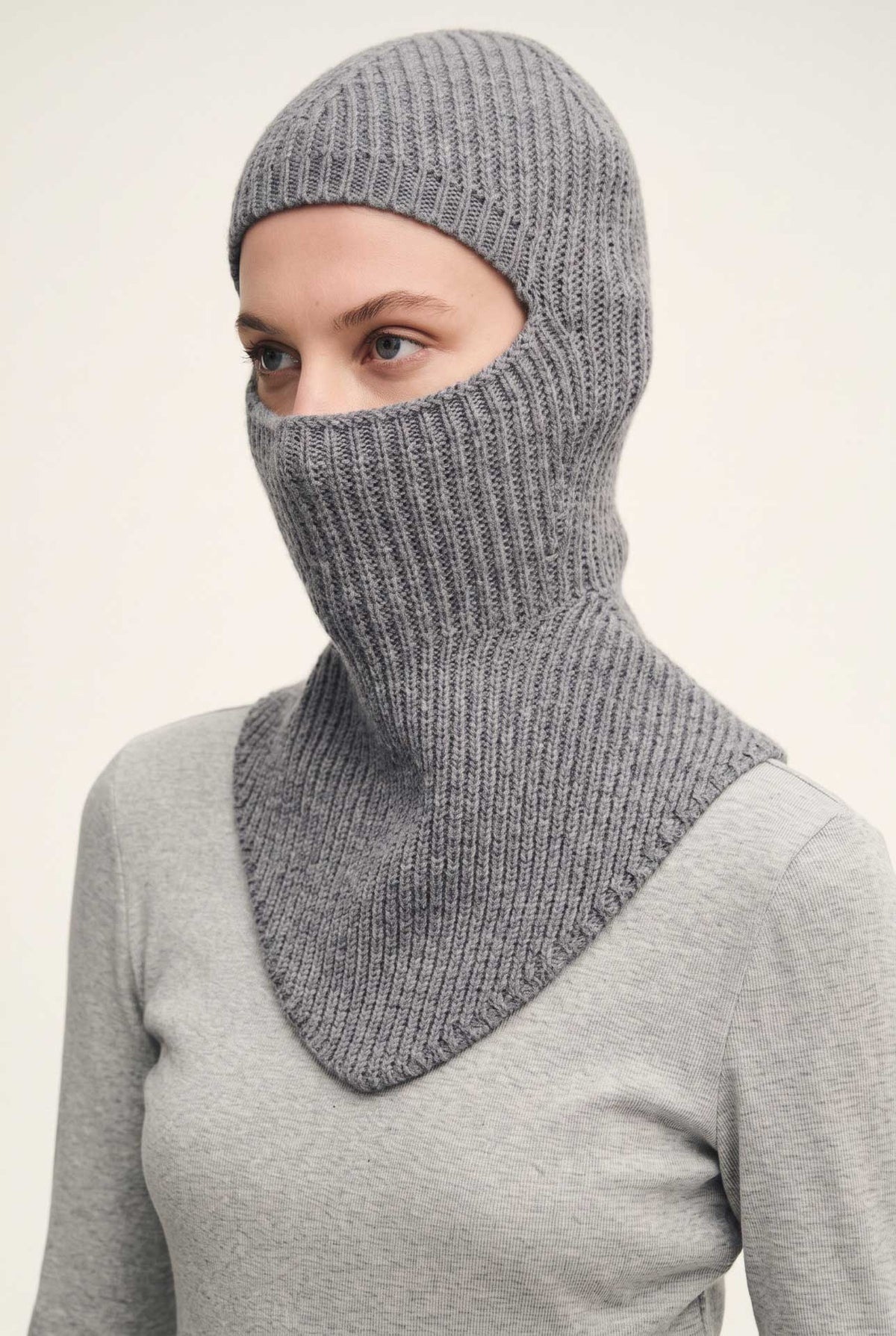 Dazzling English knit balaclava