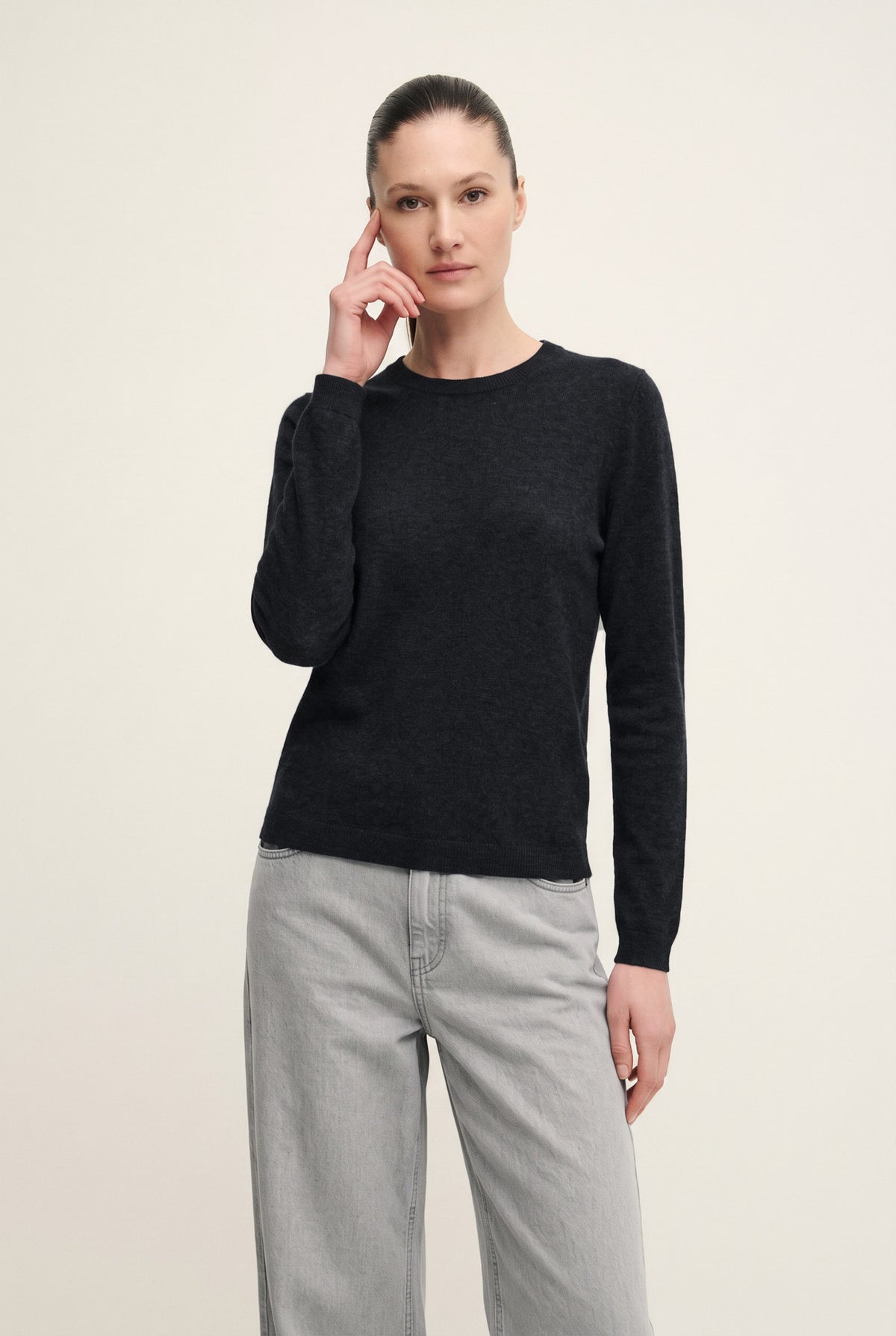 Girocollo in maglia superfine di puro cashmere