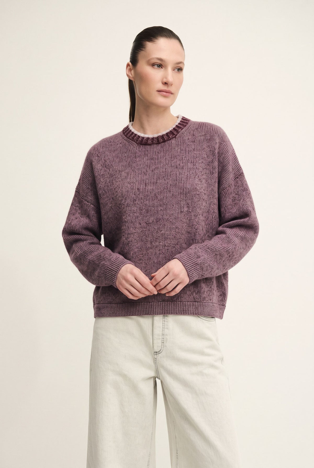 Crewneck cloud cashmere sweater