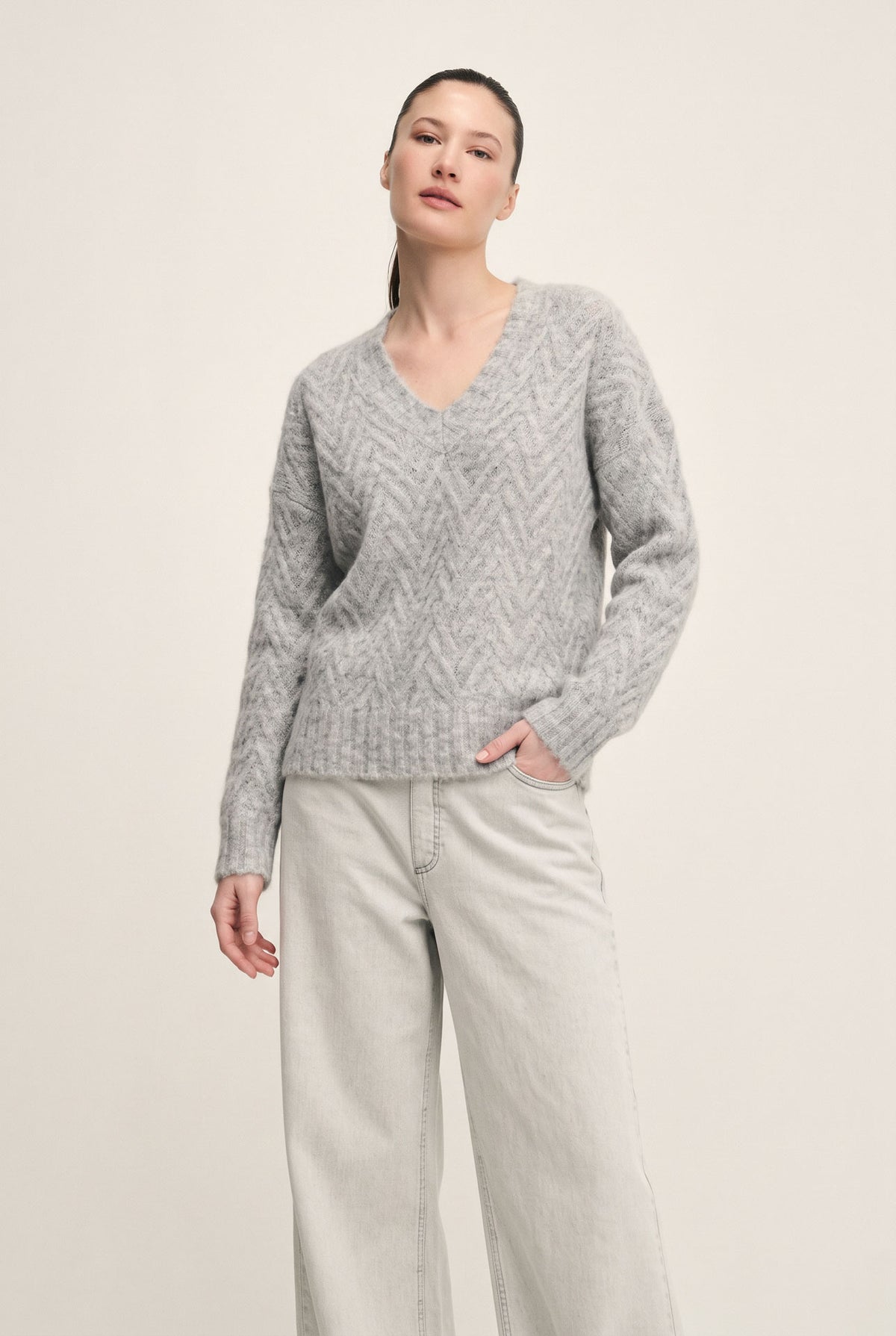 Lurex V-neck sweater