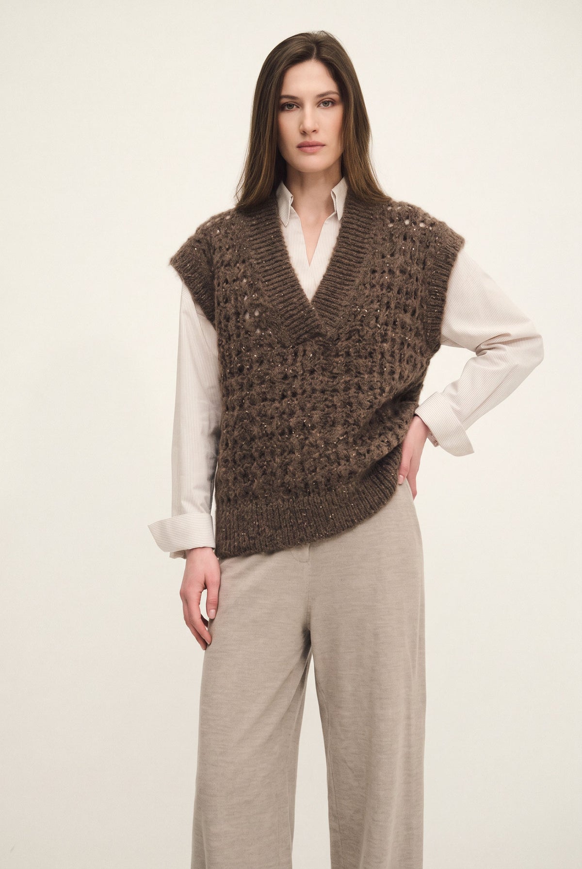 Openwork knit light vest