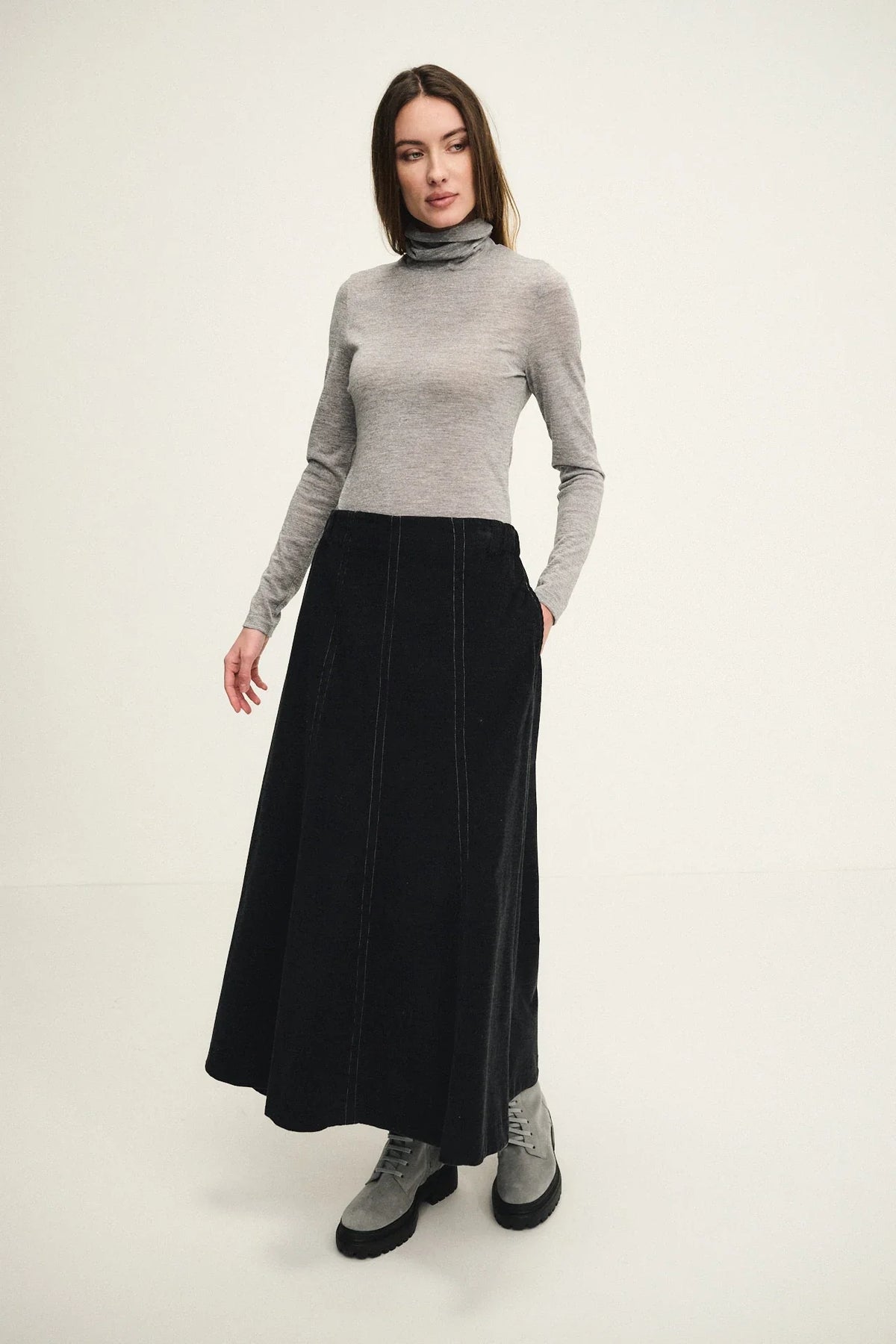 A-line velvet skirt