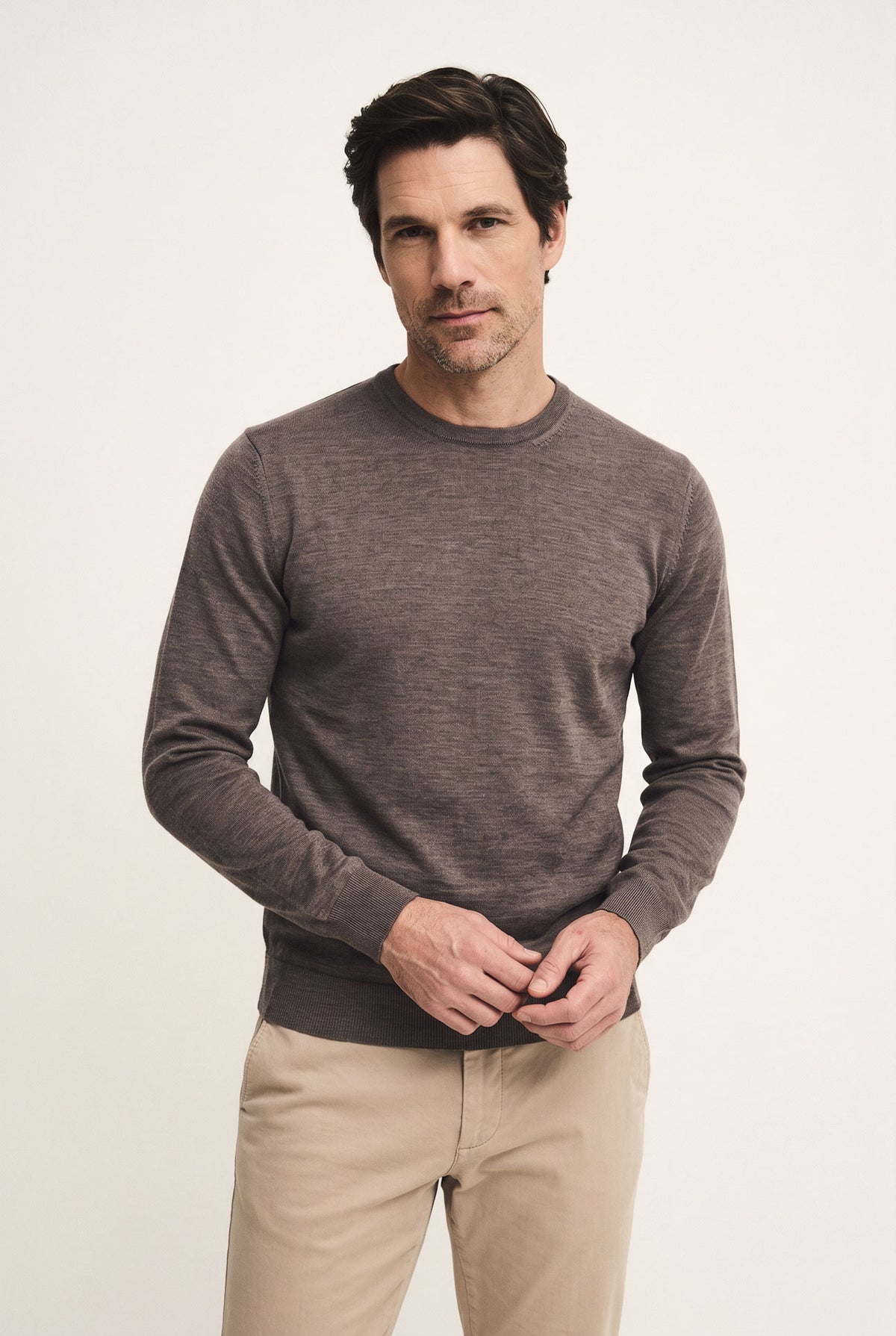 Crew neck in pure virgin wool