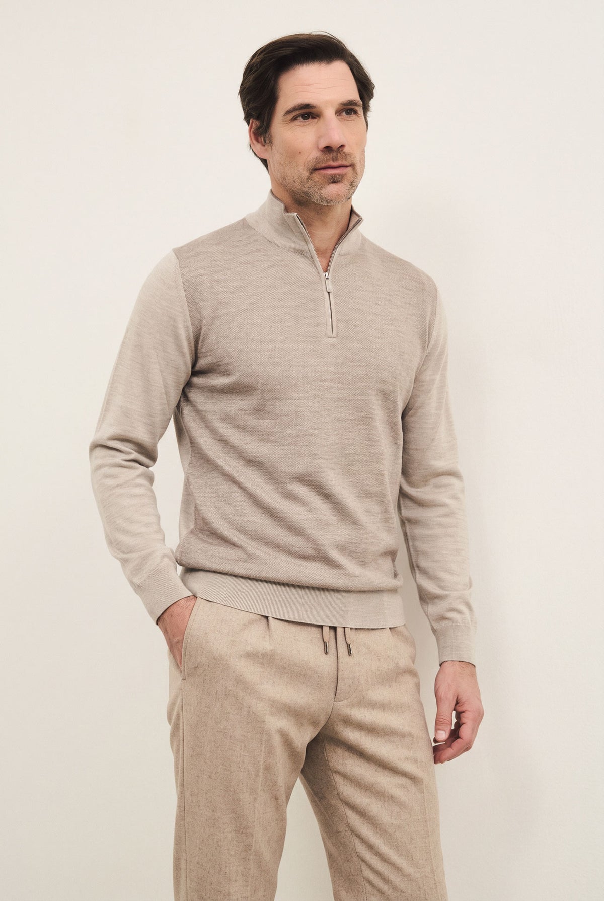 Jacquard piqué knit zip turtleneck