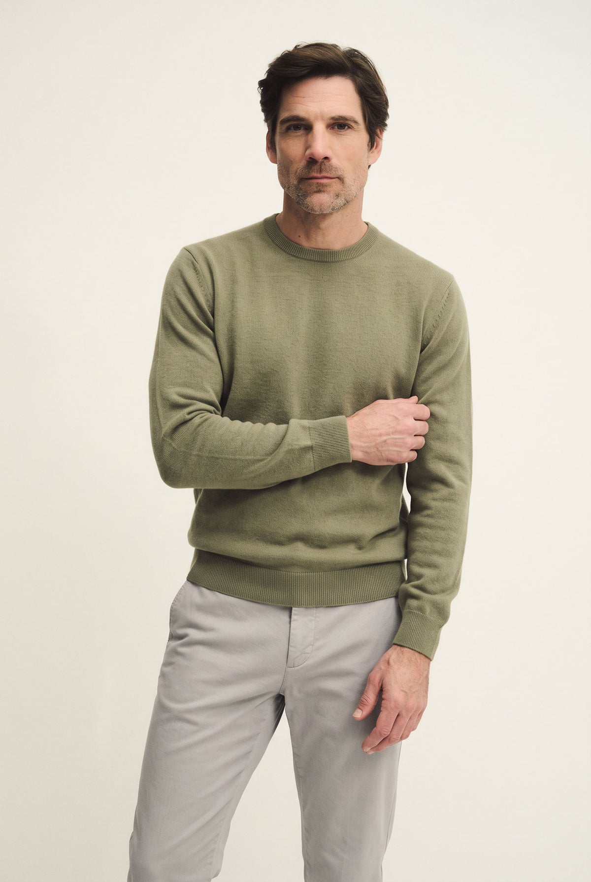 Crew neck sweater in wool, silk, and cashmere