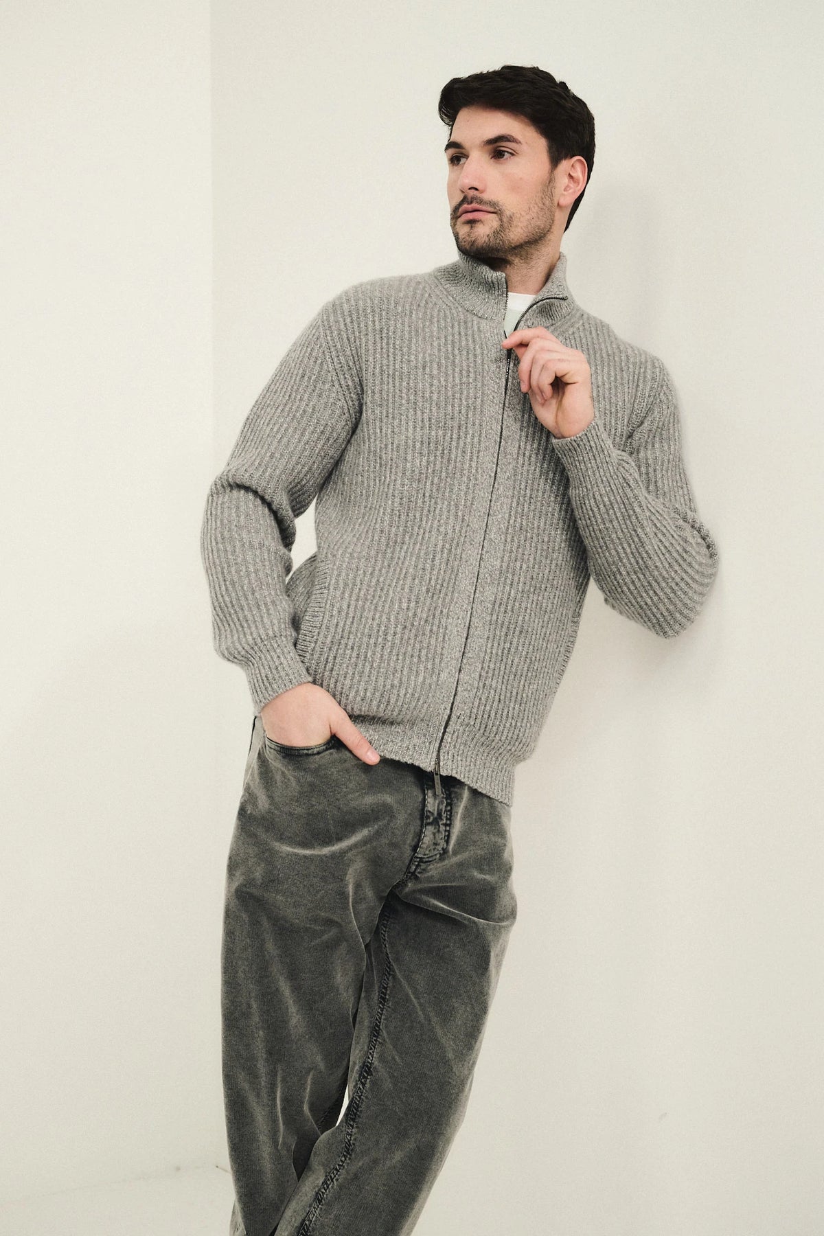 Zip-up cardigan with English rib knit in melange regenerated cashmere