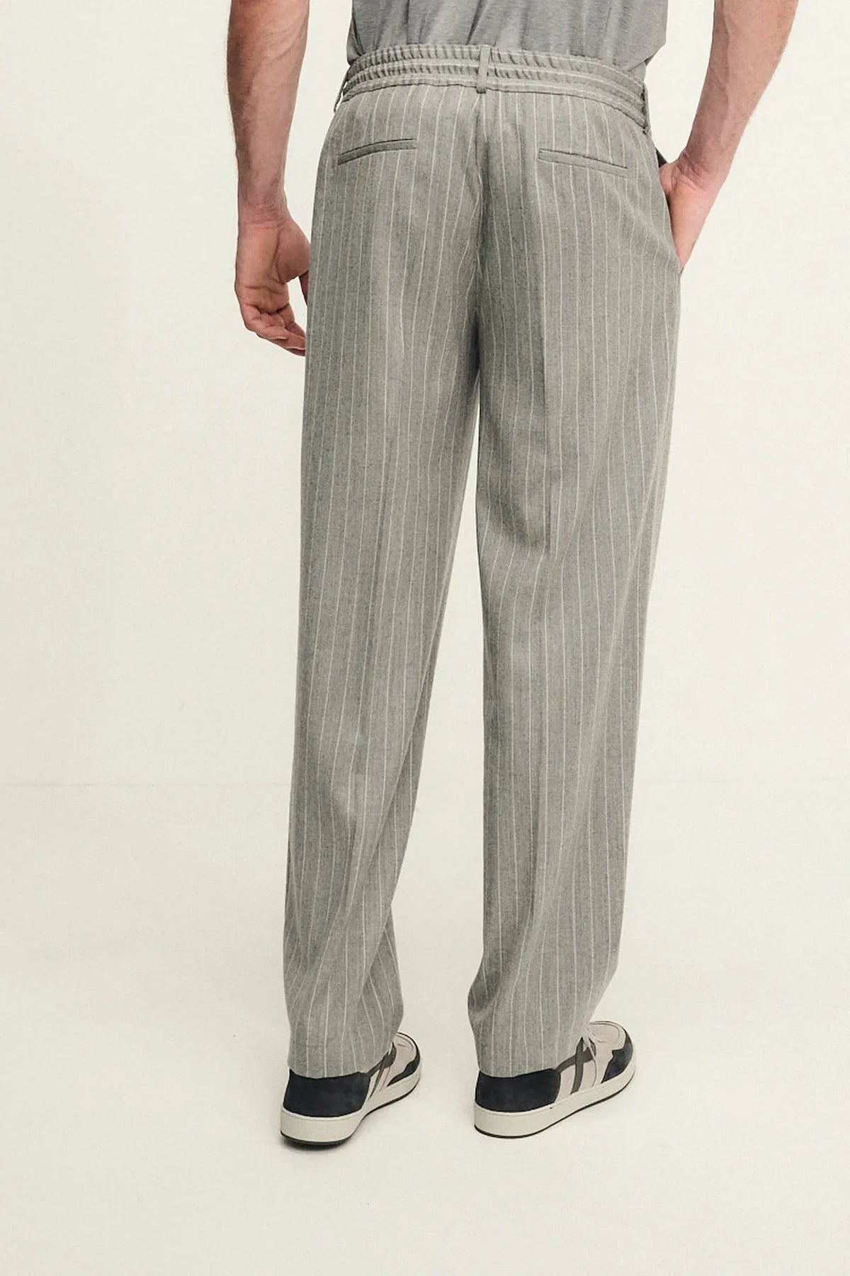 Pantalone in tessuto gessato di lana e cashmere