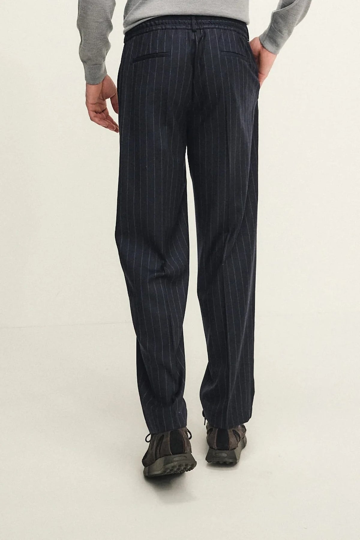 Pantalone in tessuto gessato di lana e cashmere