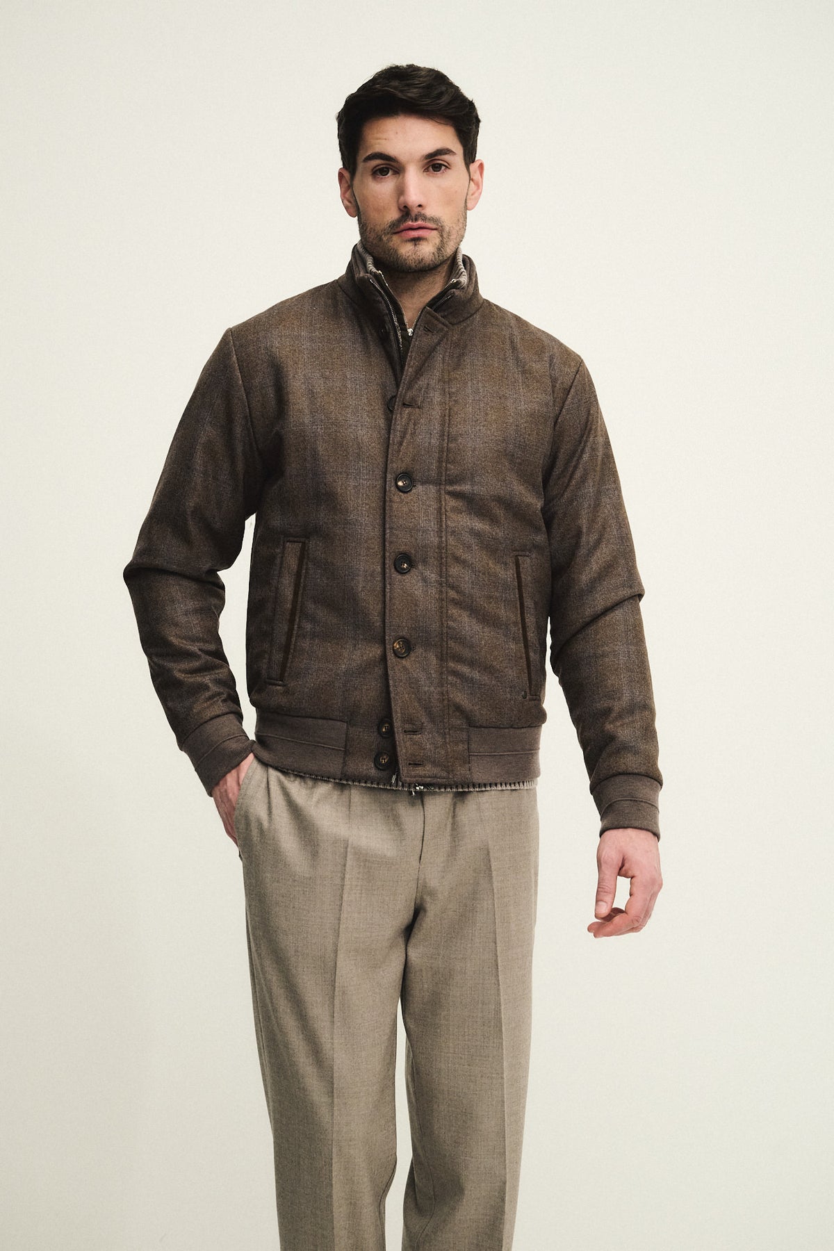 Blouson imbottito in lana con fantasia check e dettagli in alcantara
