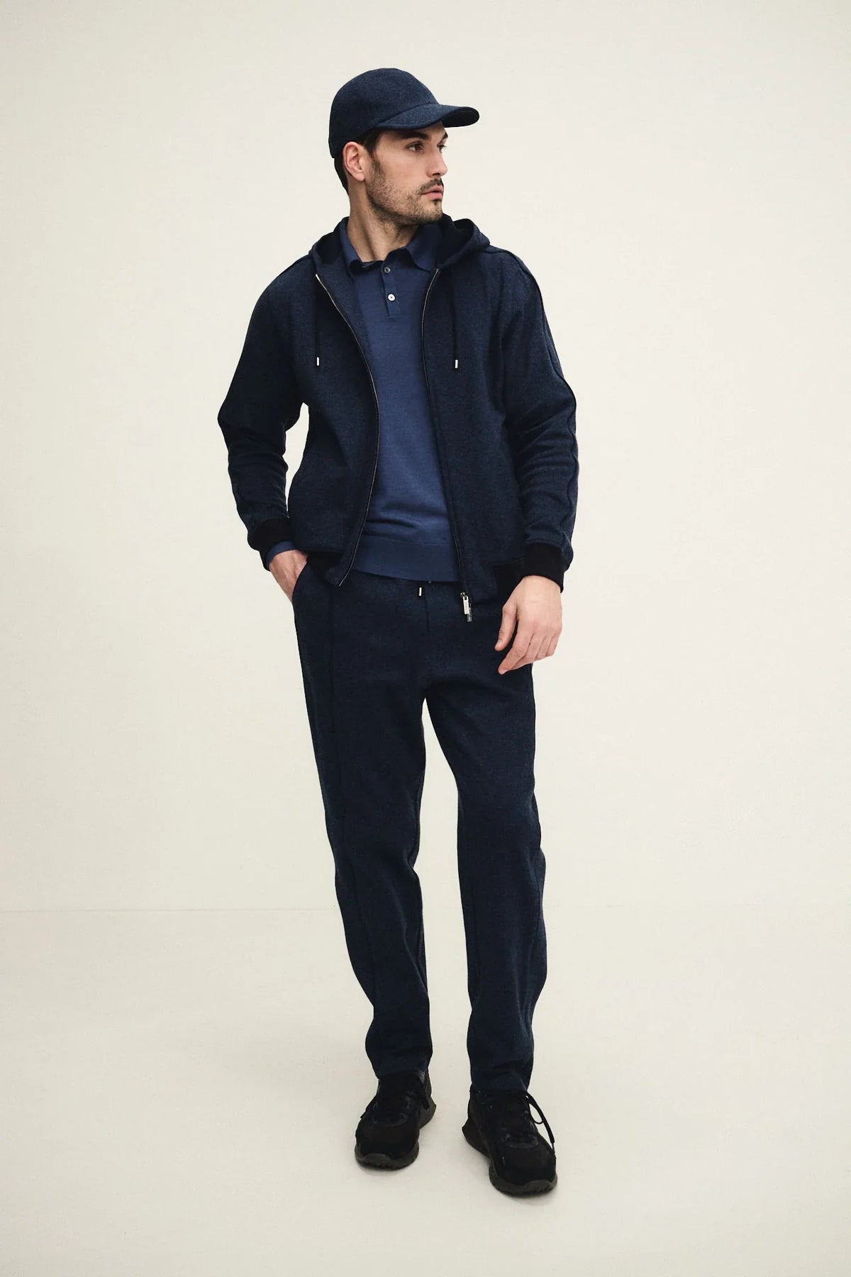 Topwear con cappuccio in cotone piquet
