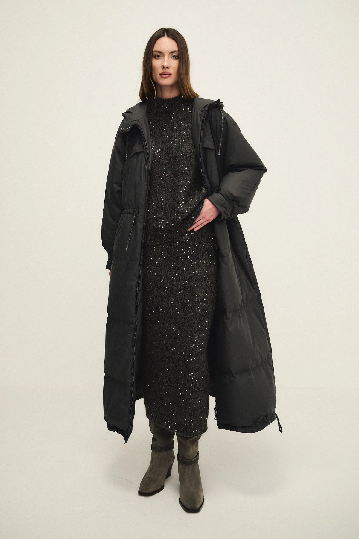 Trench imbottito trapuntato con mohair e monile