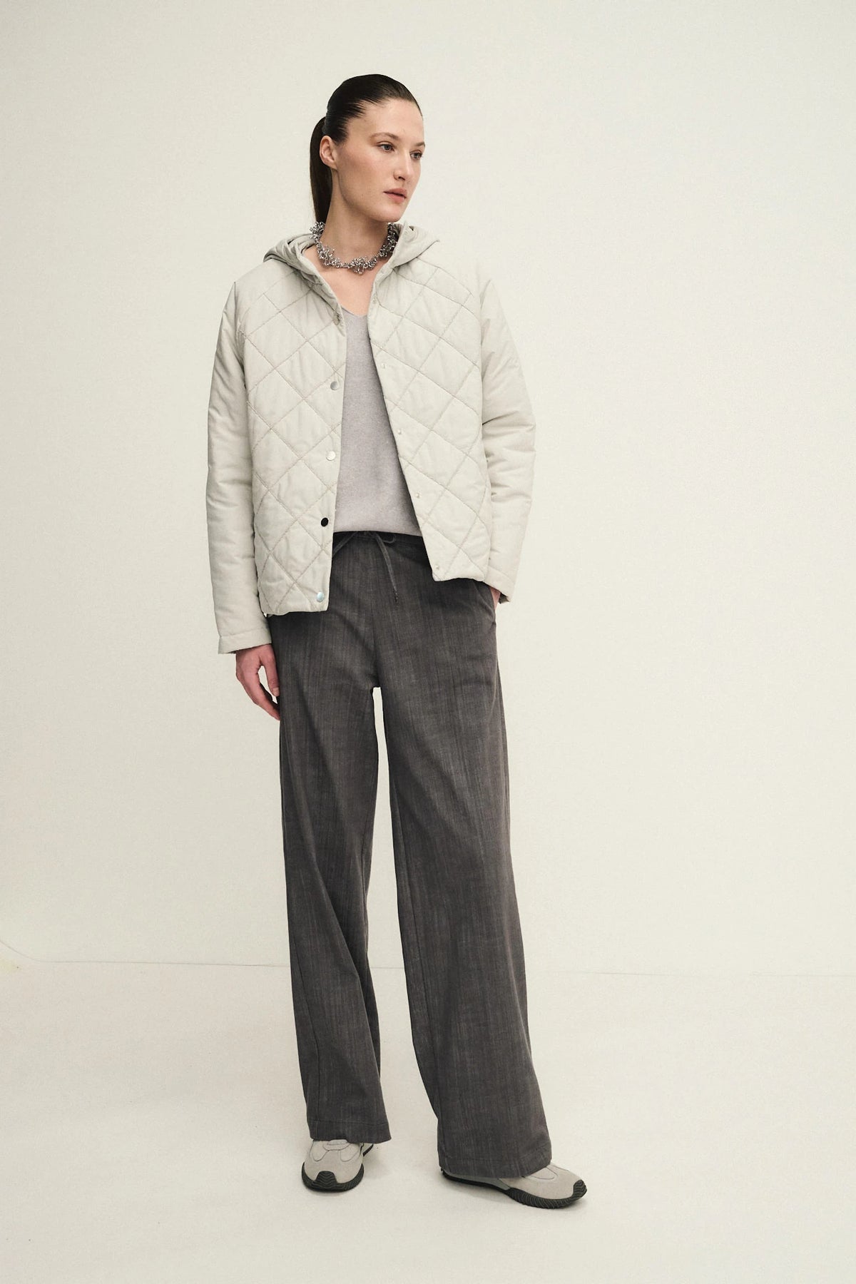 Outerwear trapuntato con mohair e monile