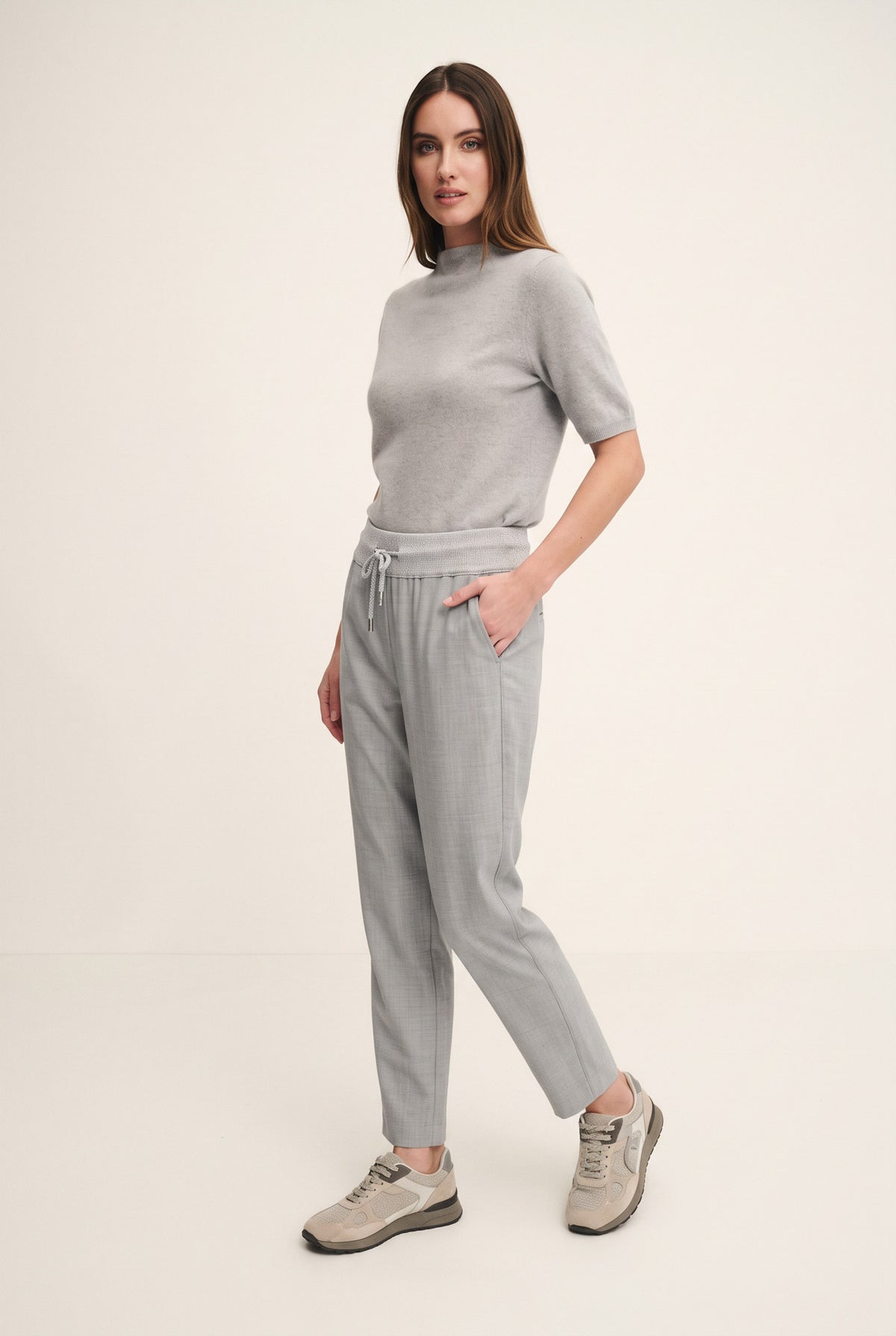 Pantalone a sigaretta in fresco lana con dettaglio in maglia
