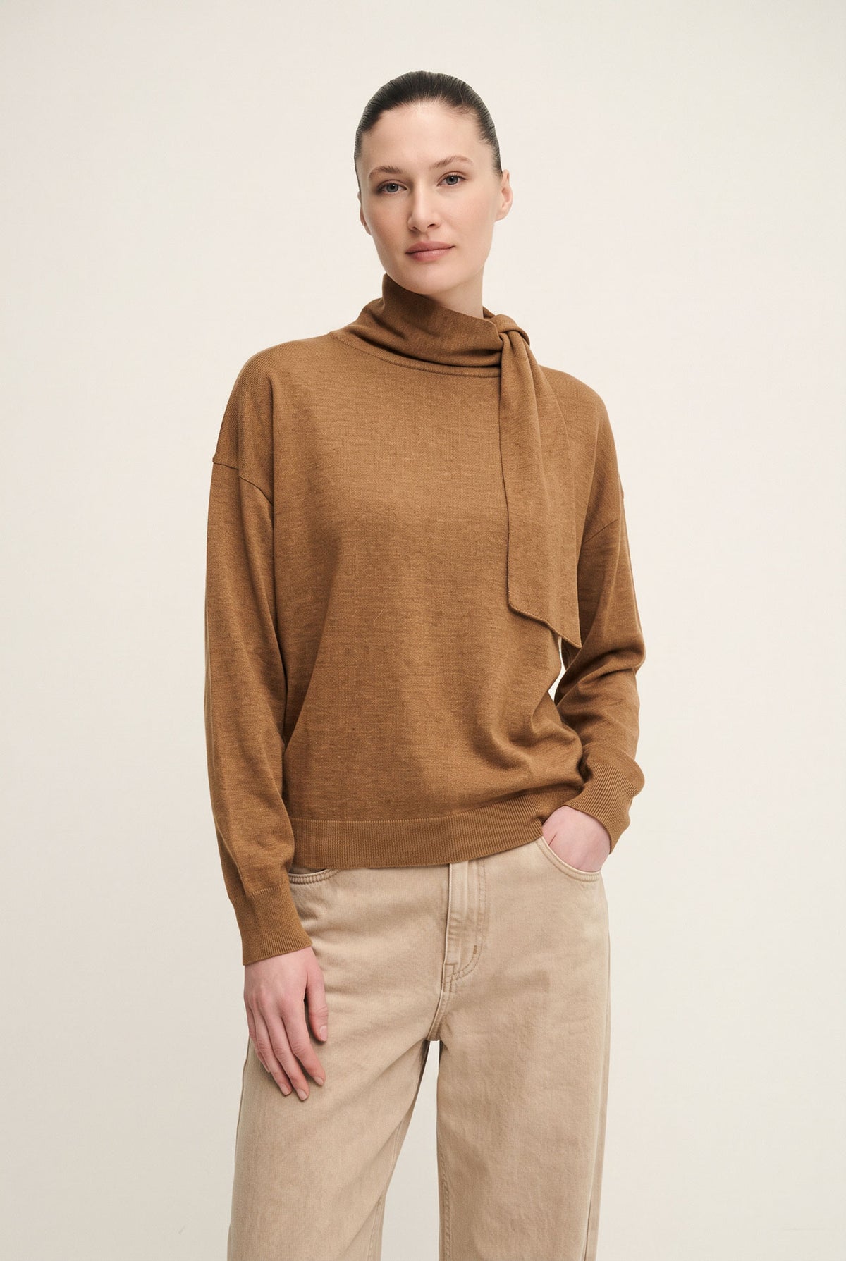 Silk wool foulard-neck sweater