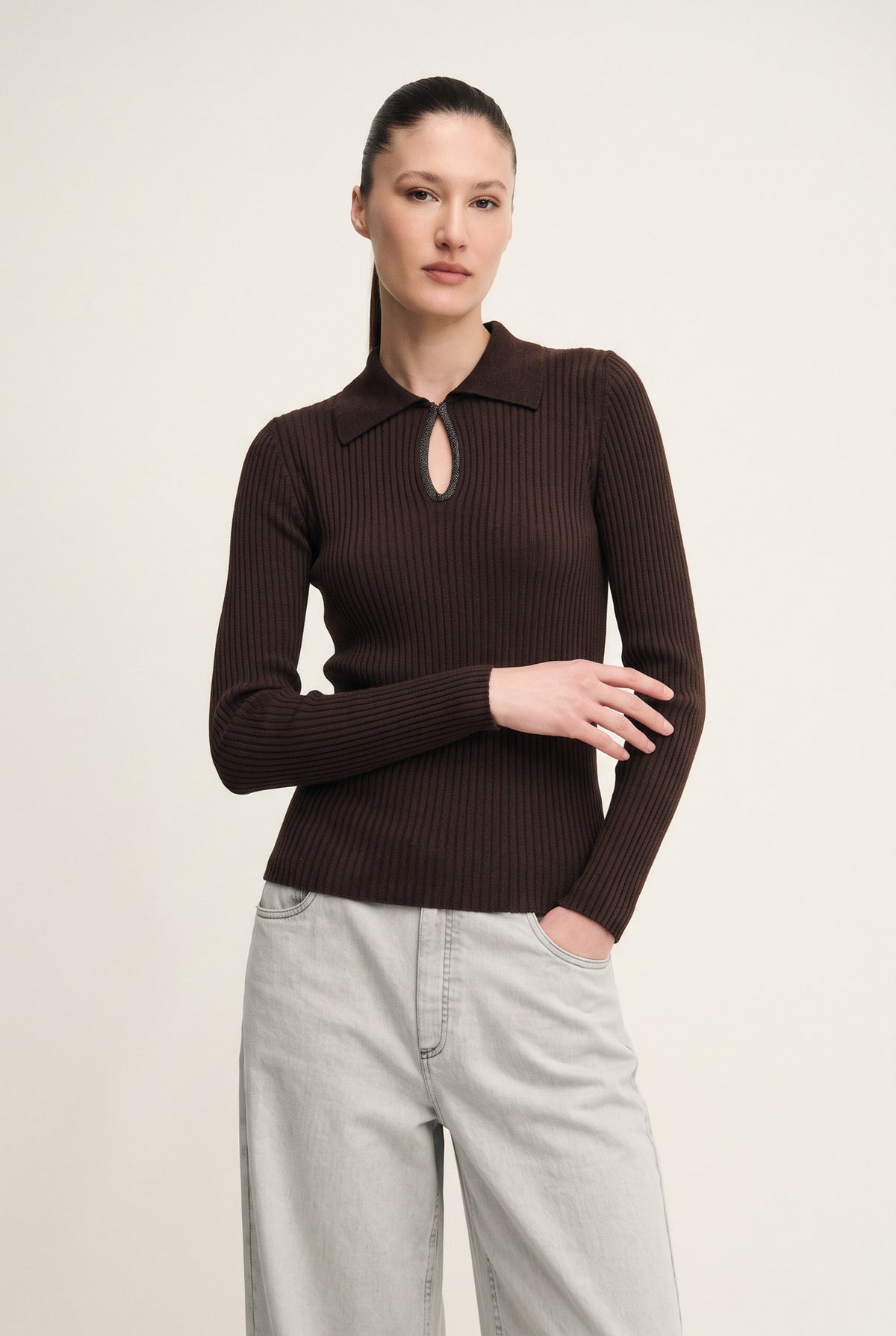Maglia a costine con colletto Polo
