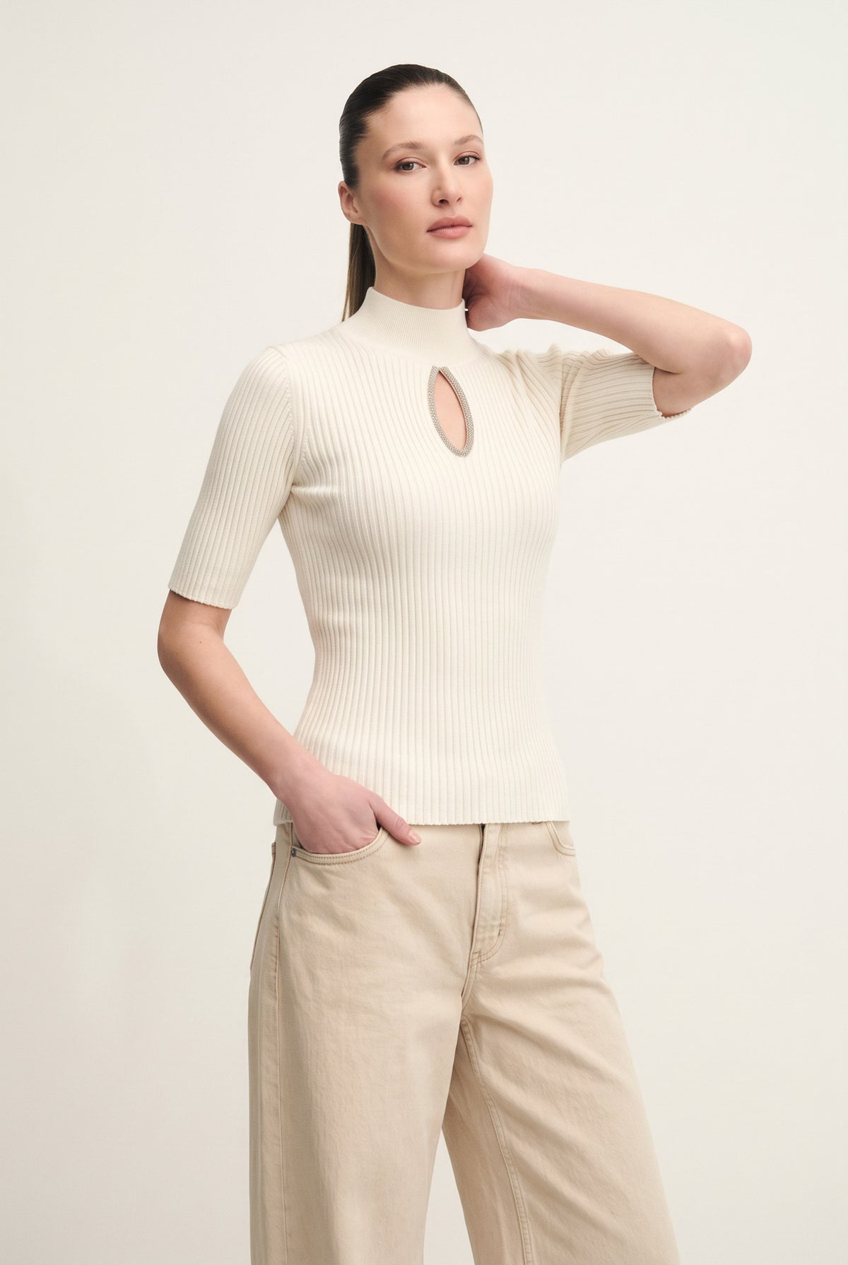 Rib-knit top with keyhole opening