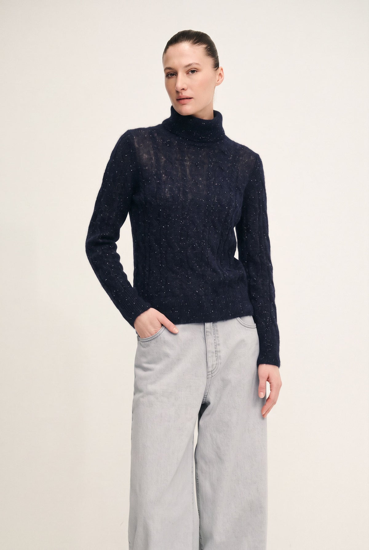 Maglia a collo alto shiny braids