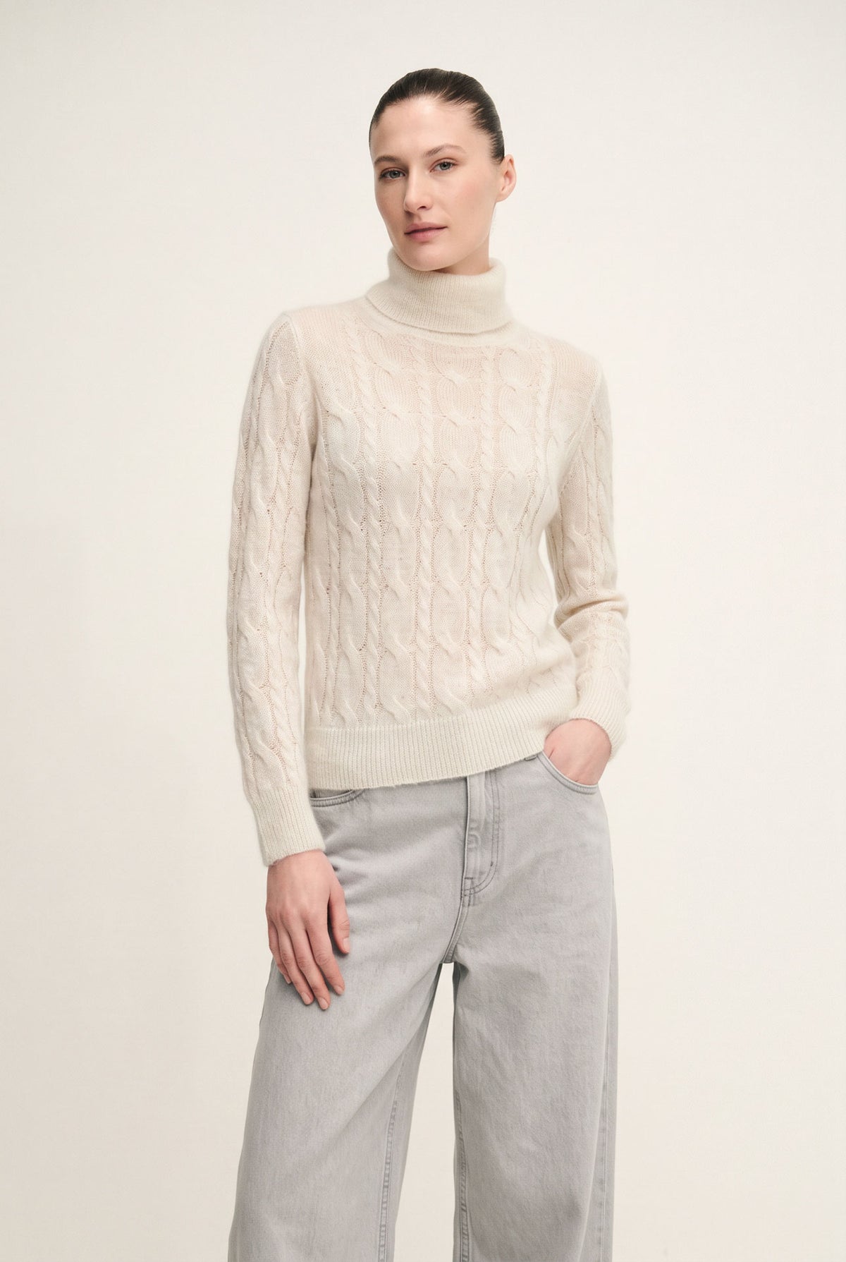Maglia a collo alto shiny braids