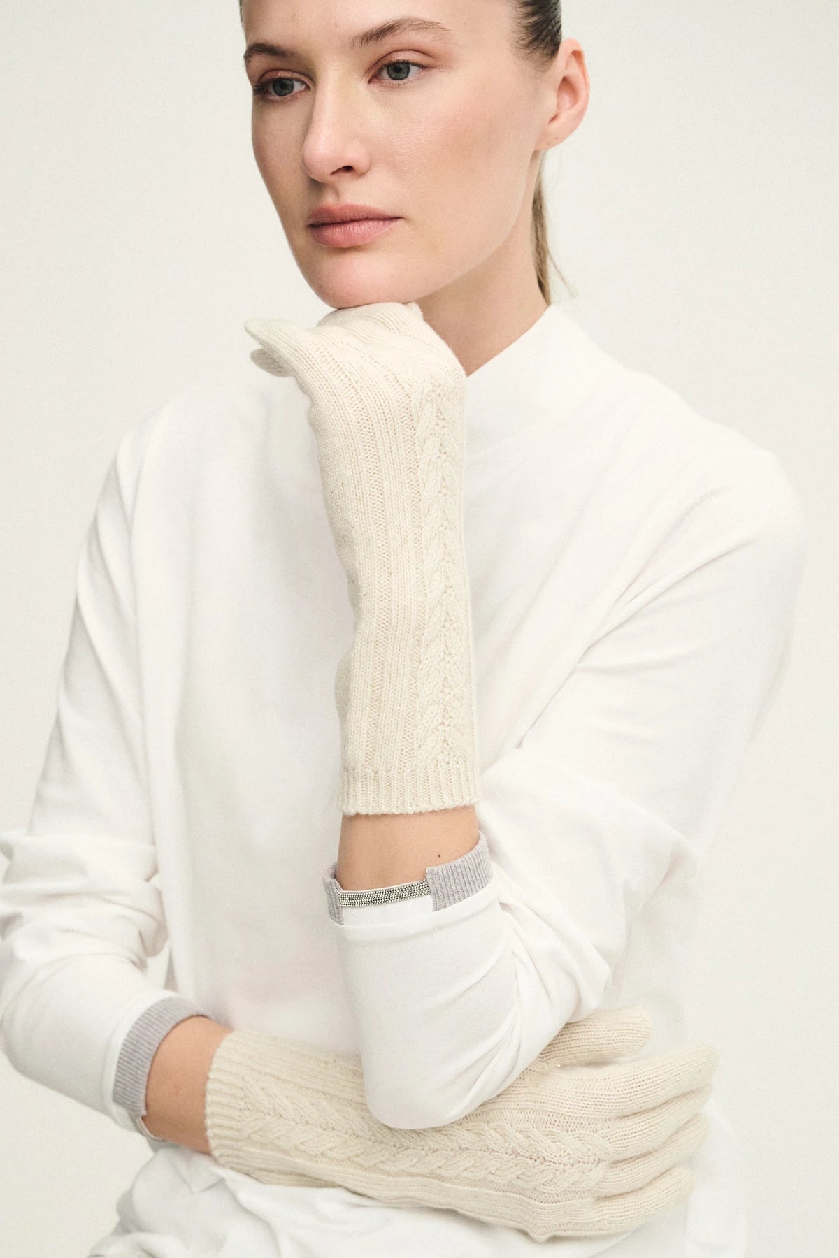 Guanti dazzling braids in cashmere