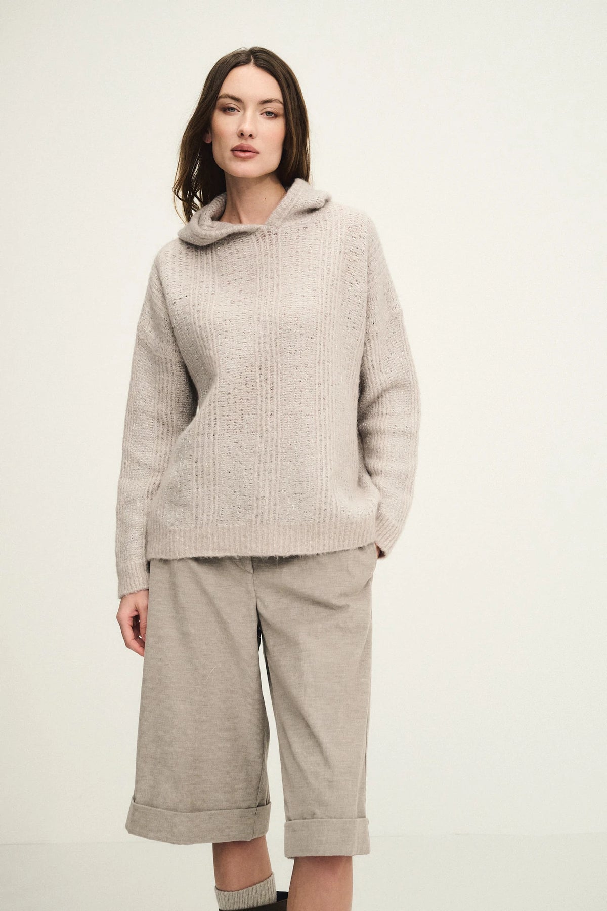 Maglia shiny con cappuccio