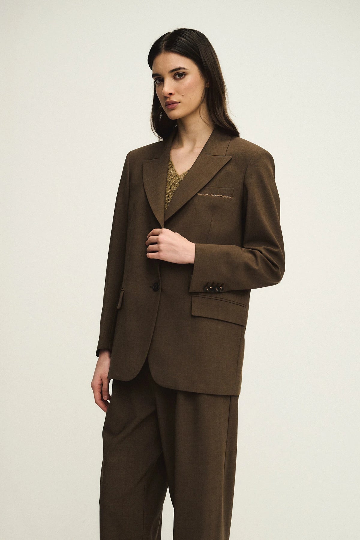Single-breasted cool wool blazer