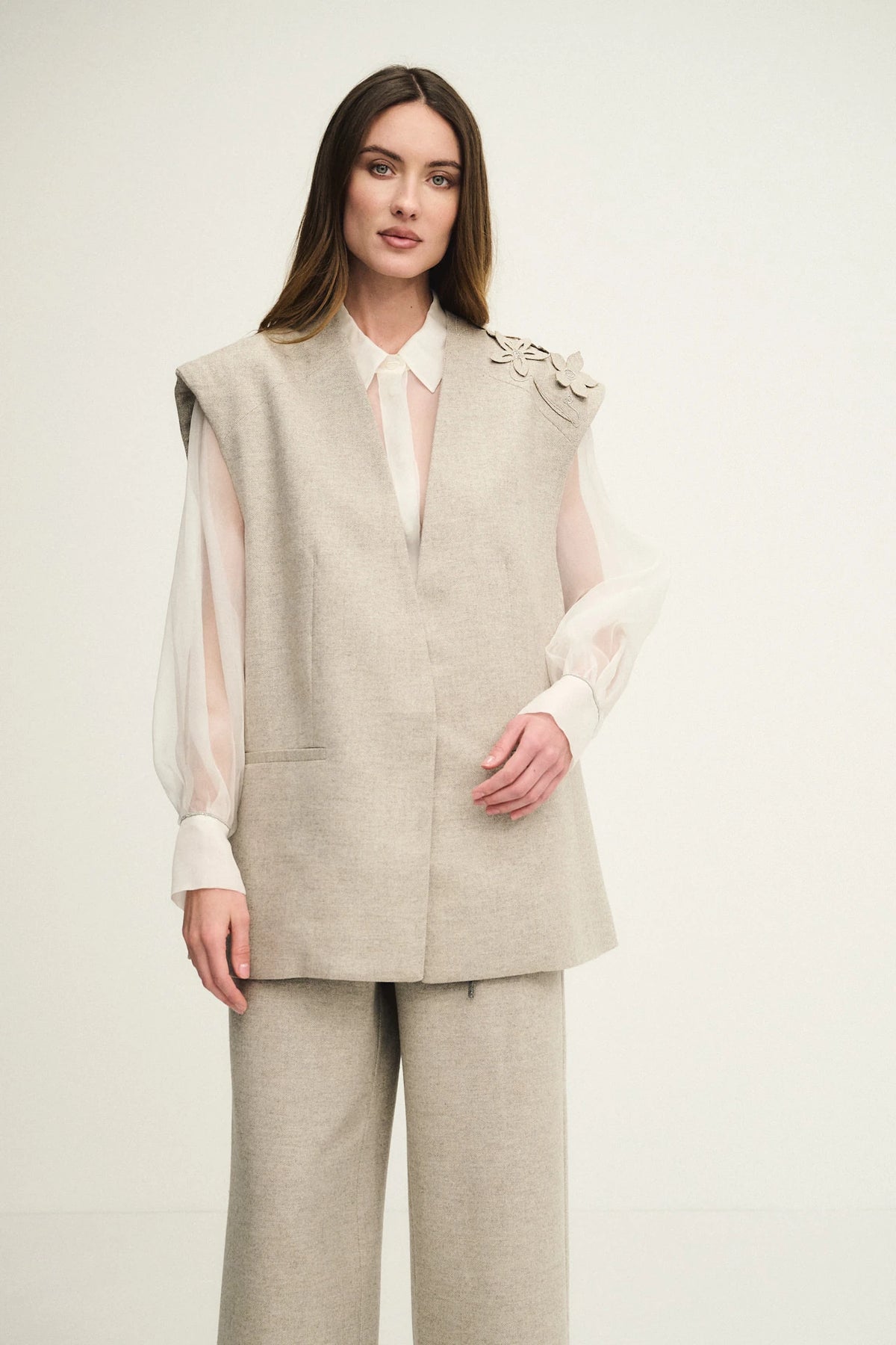 Blossom oversized wool cashmere vest