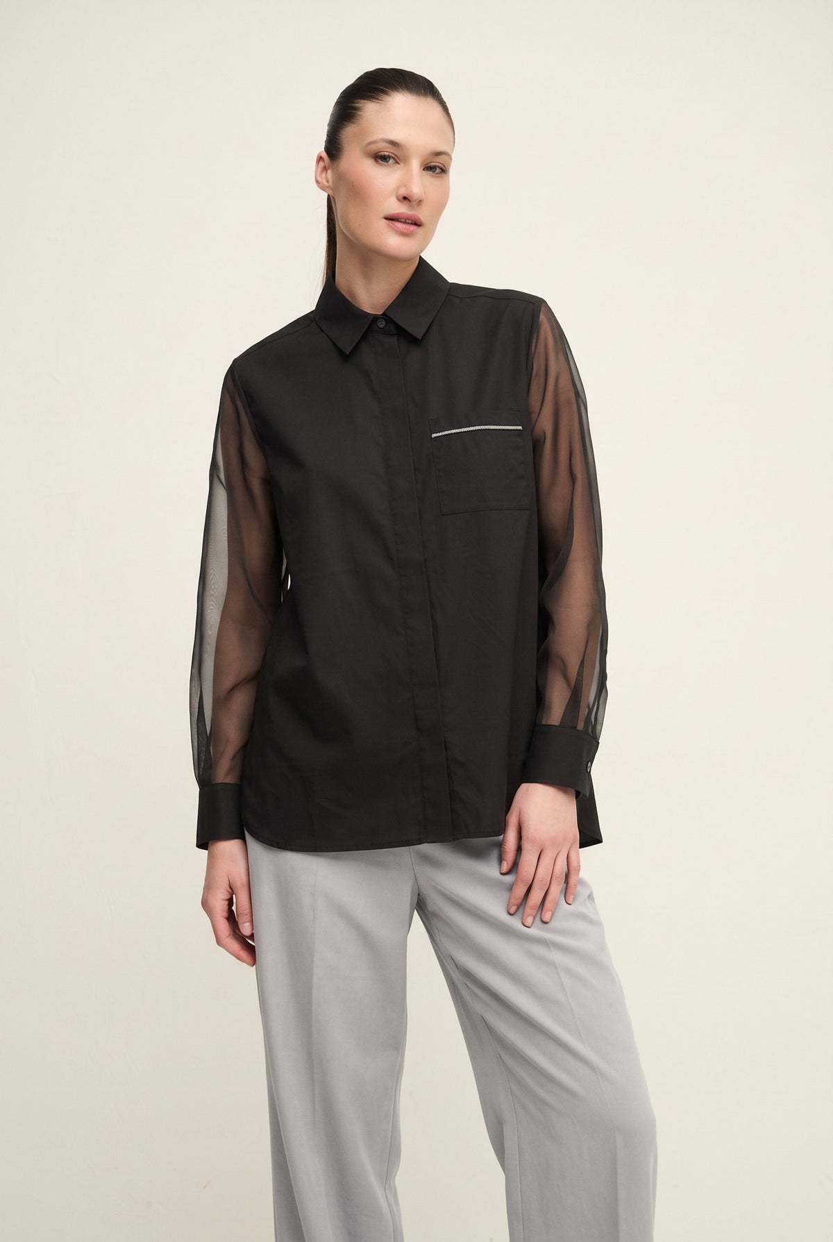 Camicia in popeline con maniche in organza