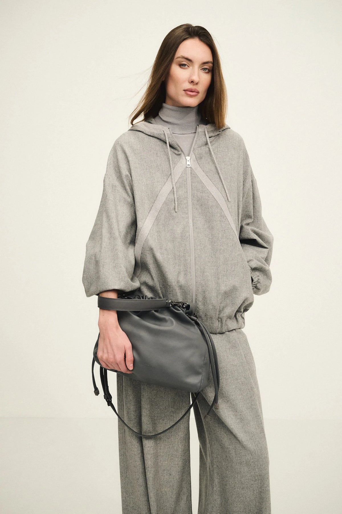 Borsa bucket in pelle