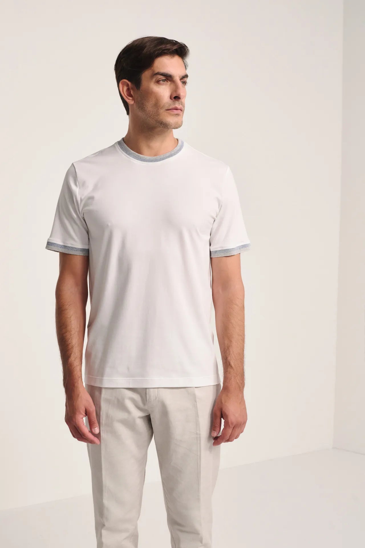 #Colore_WHITE/BREEZE