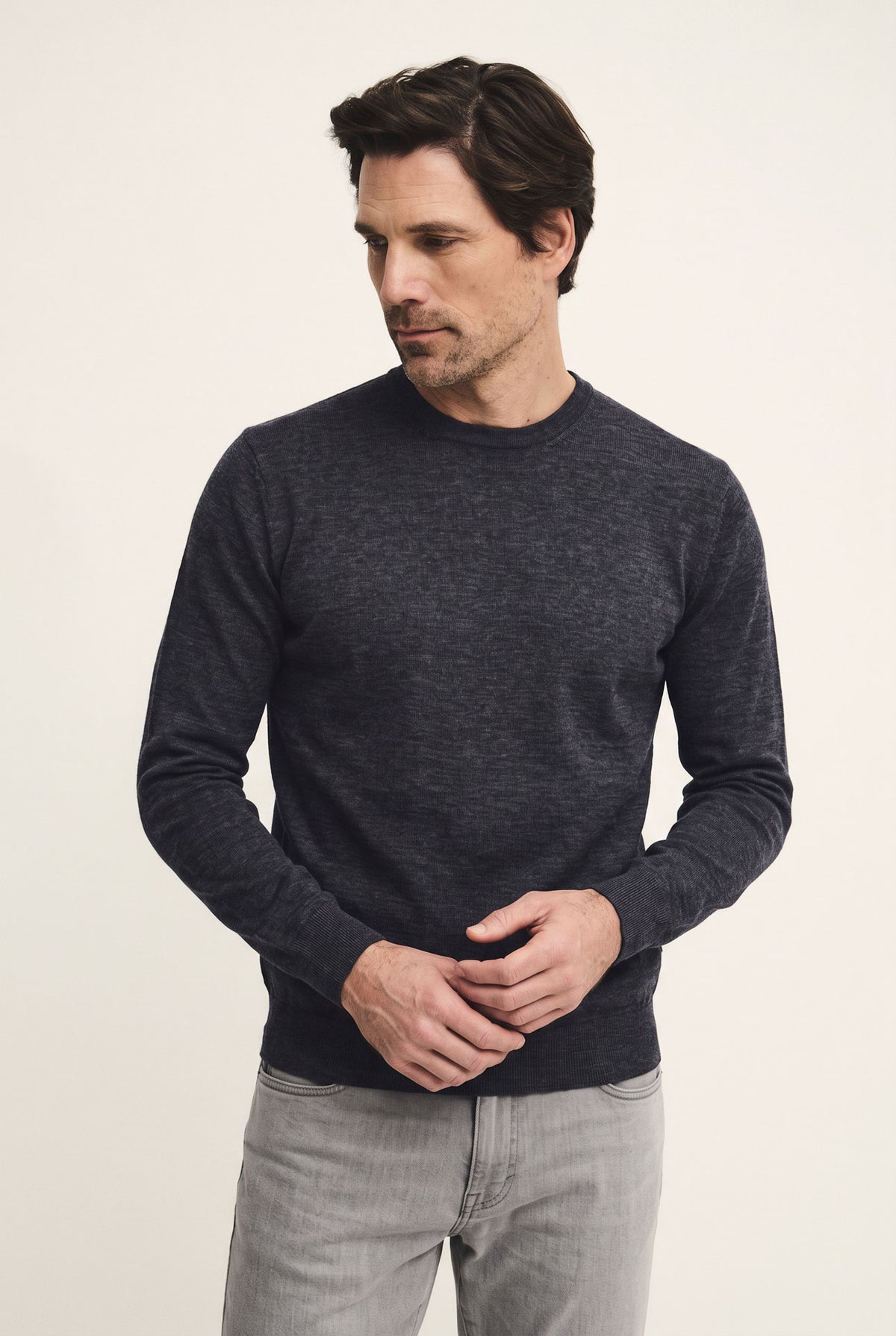 Crew neck in pure virgin wool
