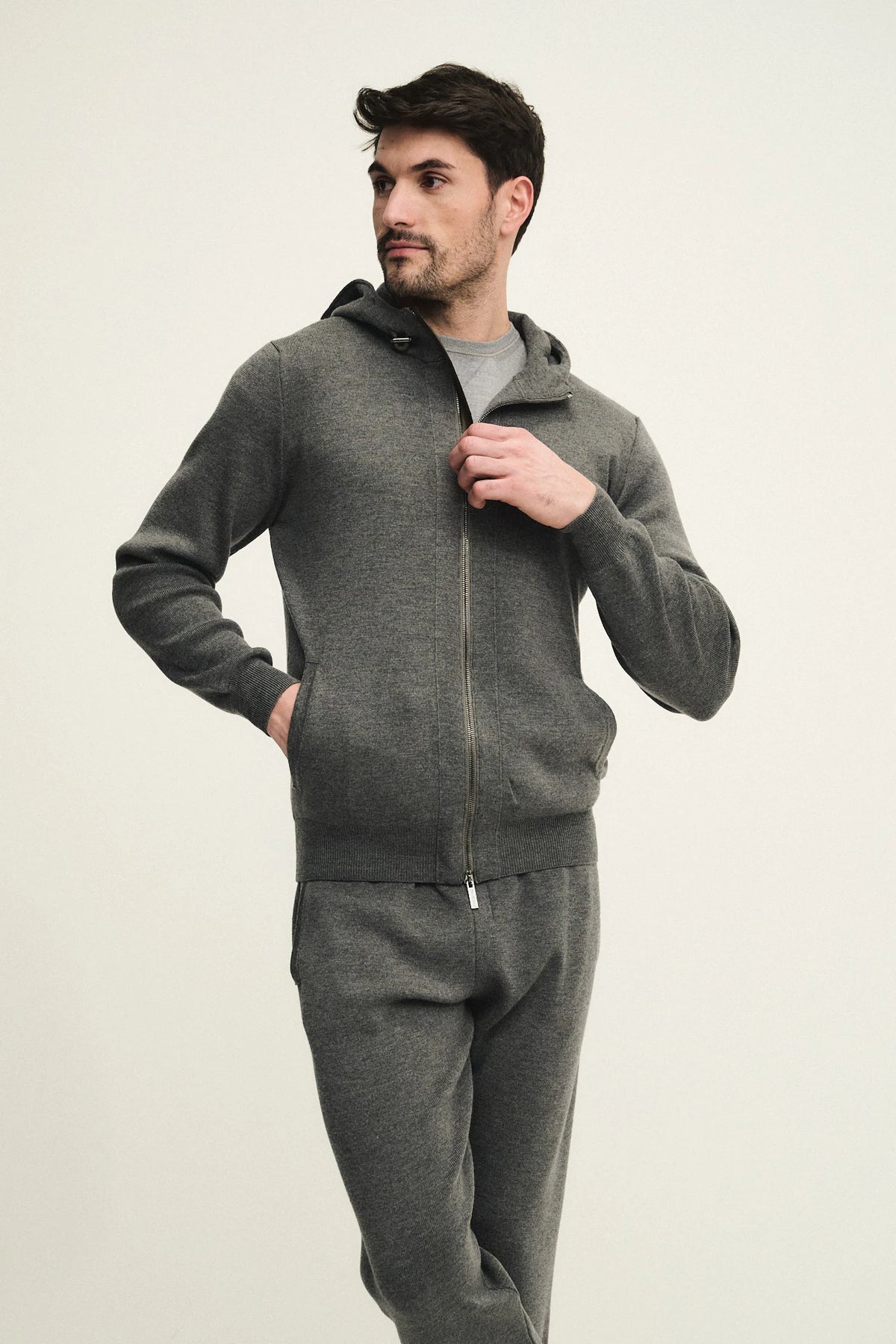 Felpa con cappuccio e zip in maglia