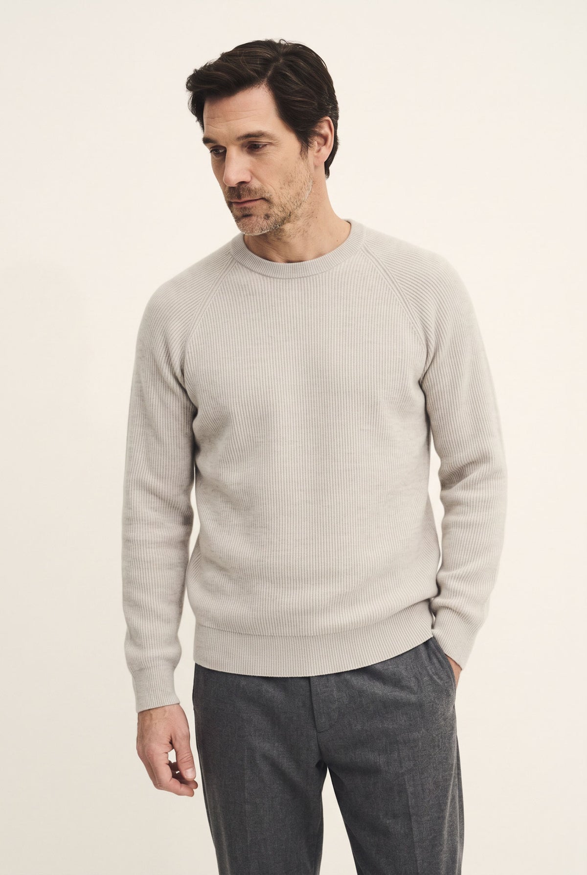 Crew neck sweater in English rib knit pure cashmere
