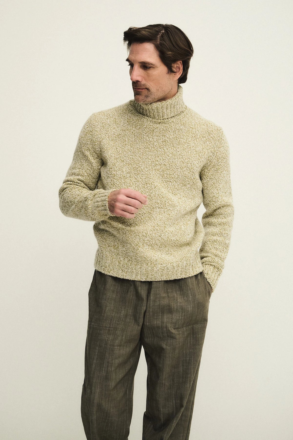Maglia dolcevita in lana e cashmere mouliné