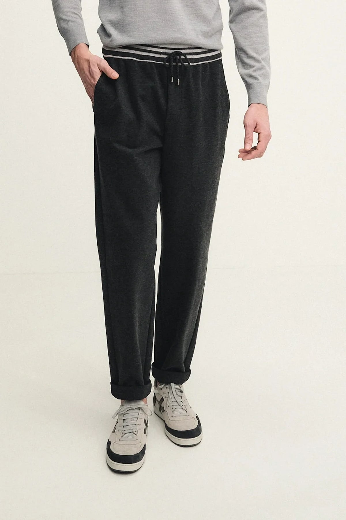 Technical cotton trousers