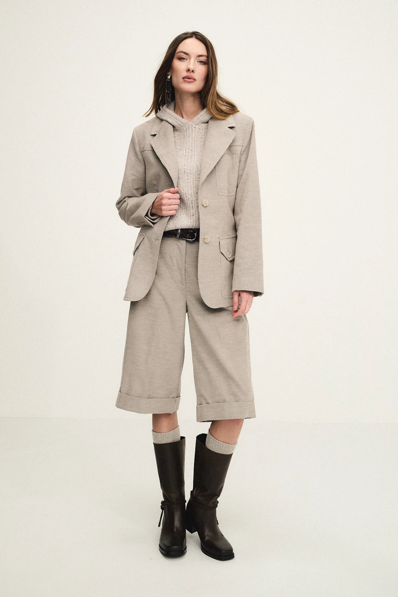 ESCAPE Look 023