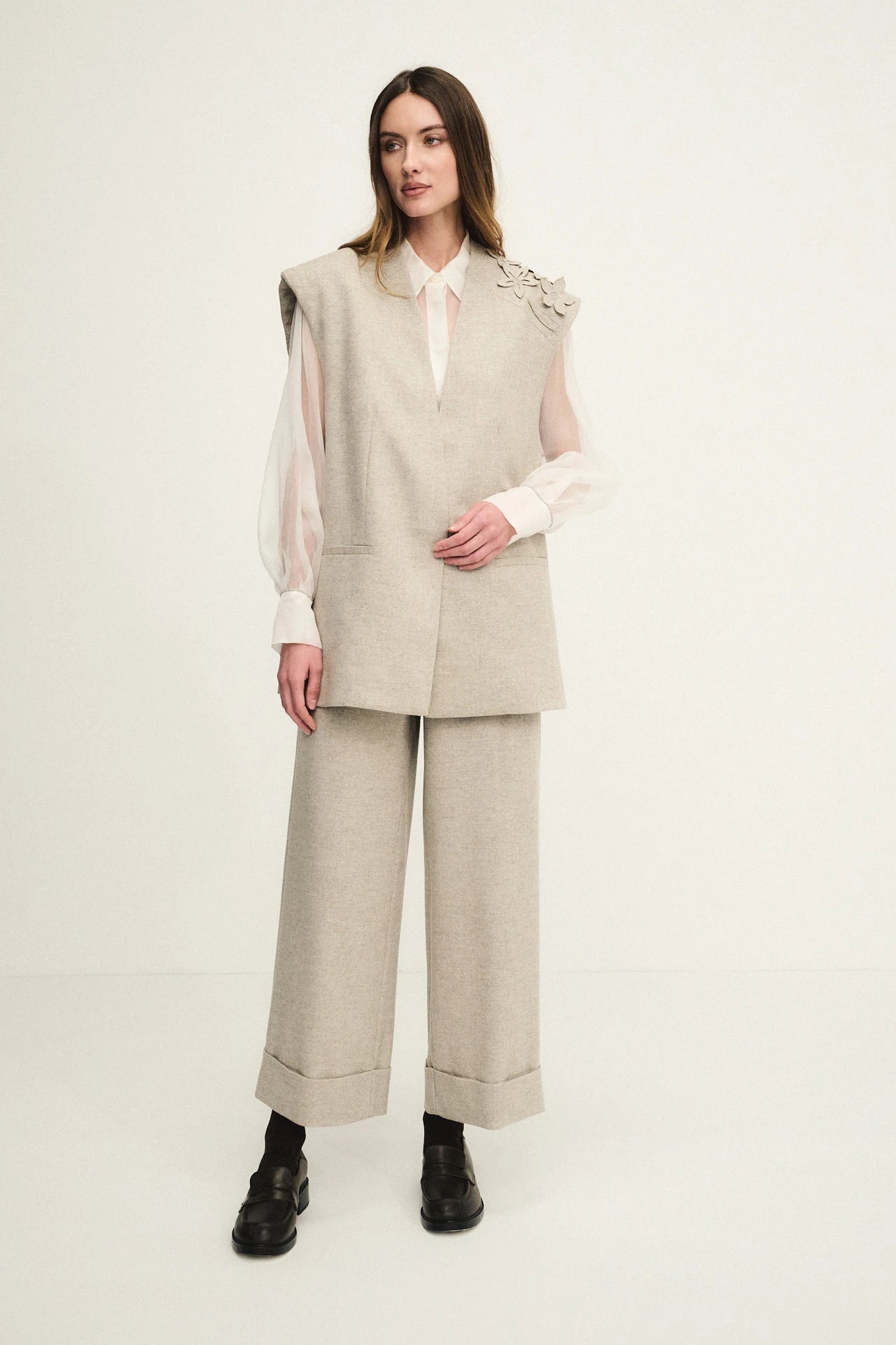 ESCAPE Look 032