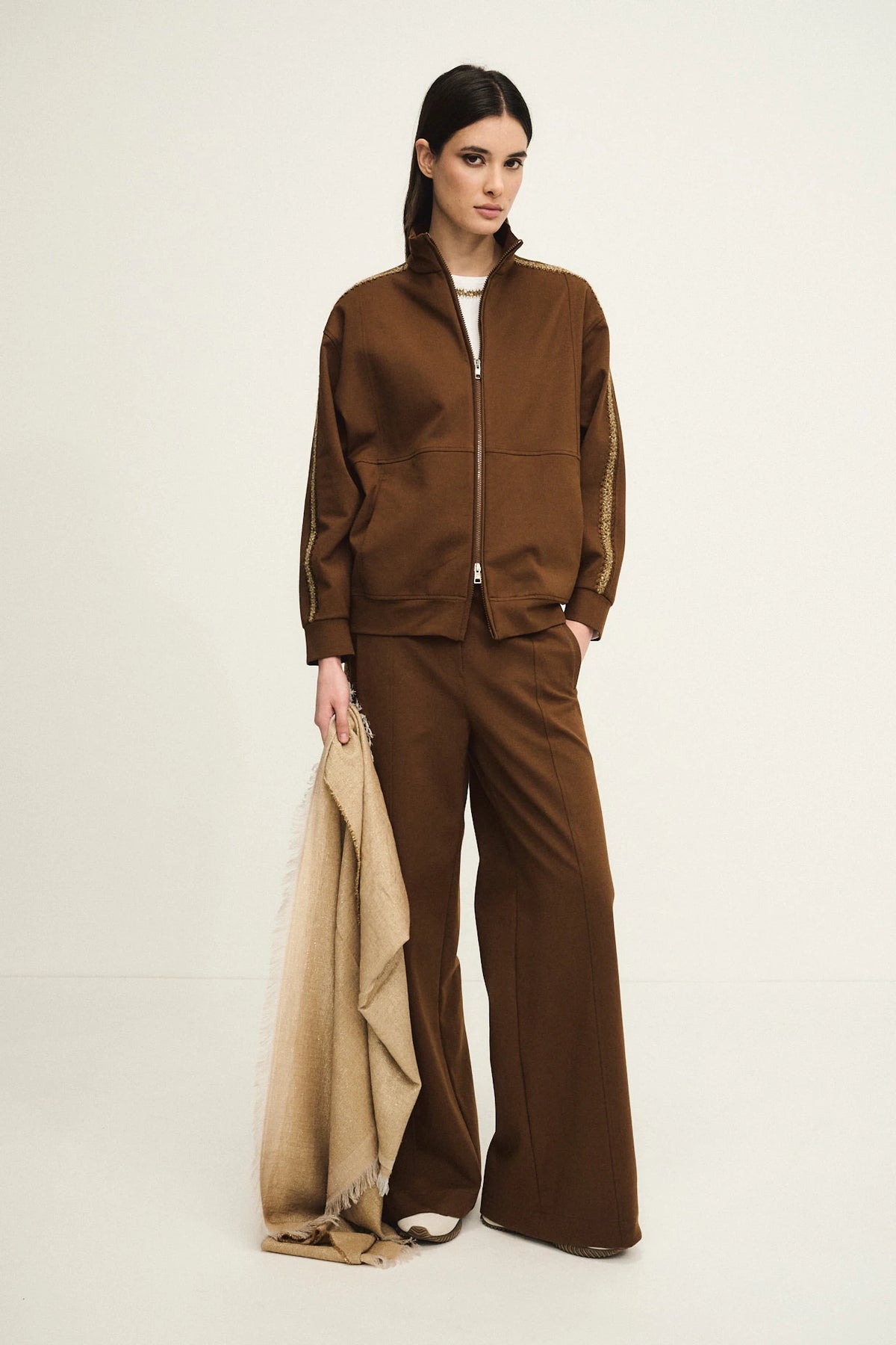 ACTIVE Look 153