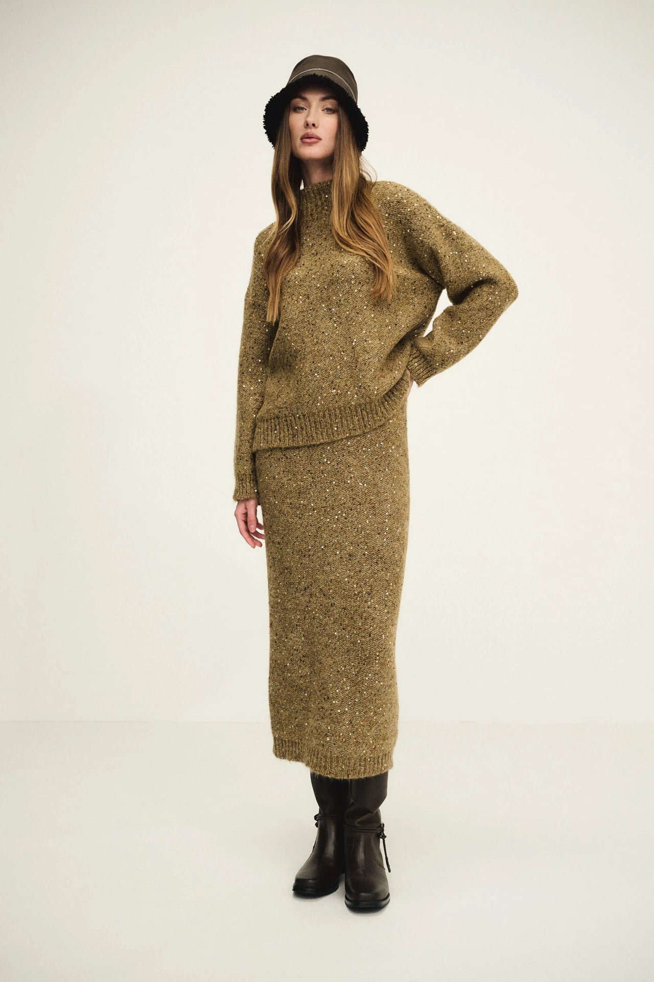 ESCAPE Look 154