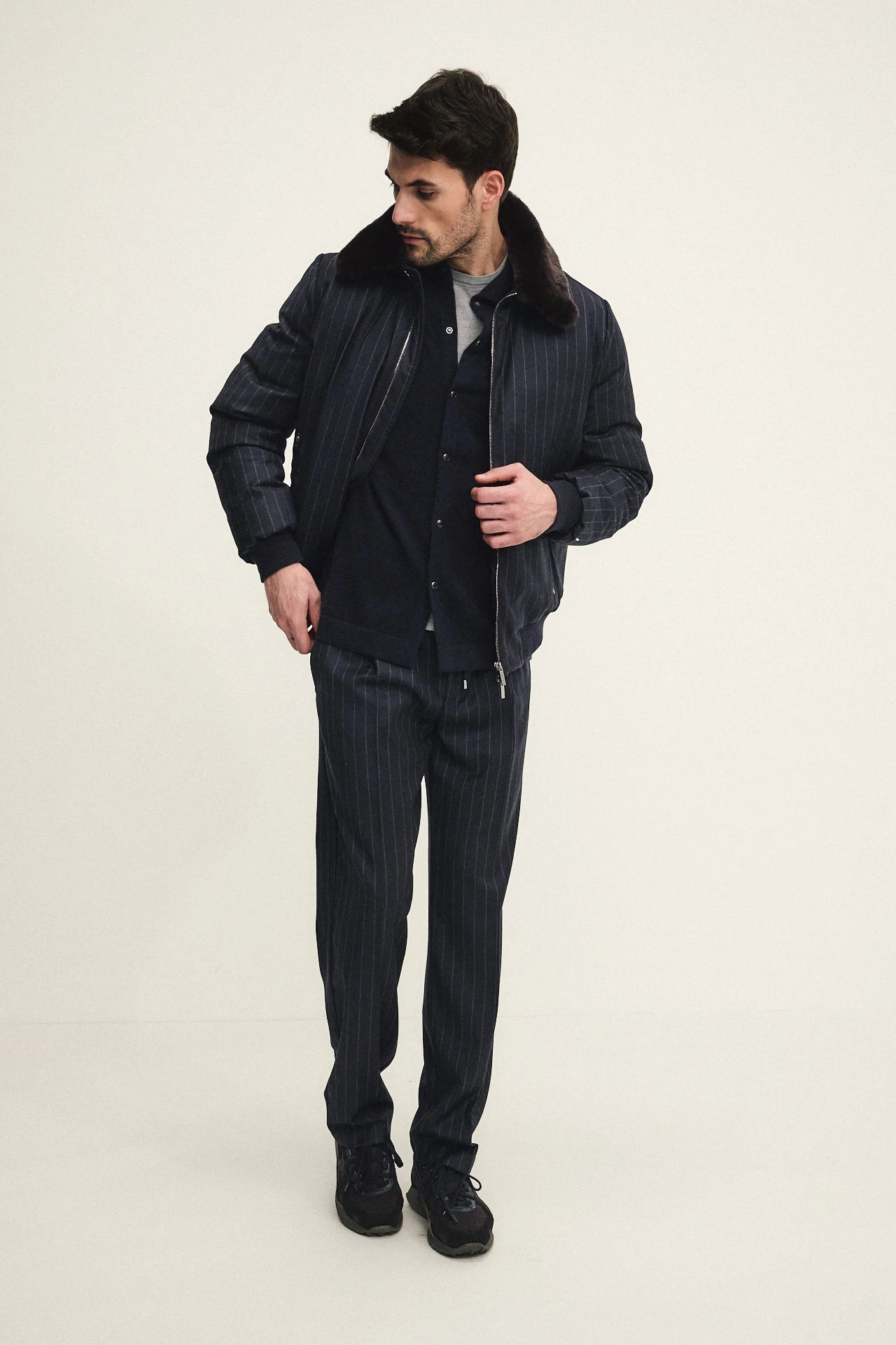ESCAPE Look 059
