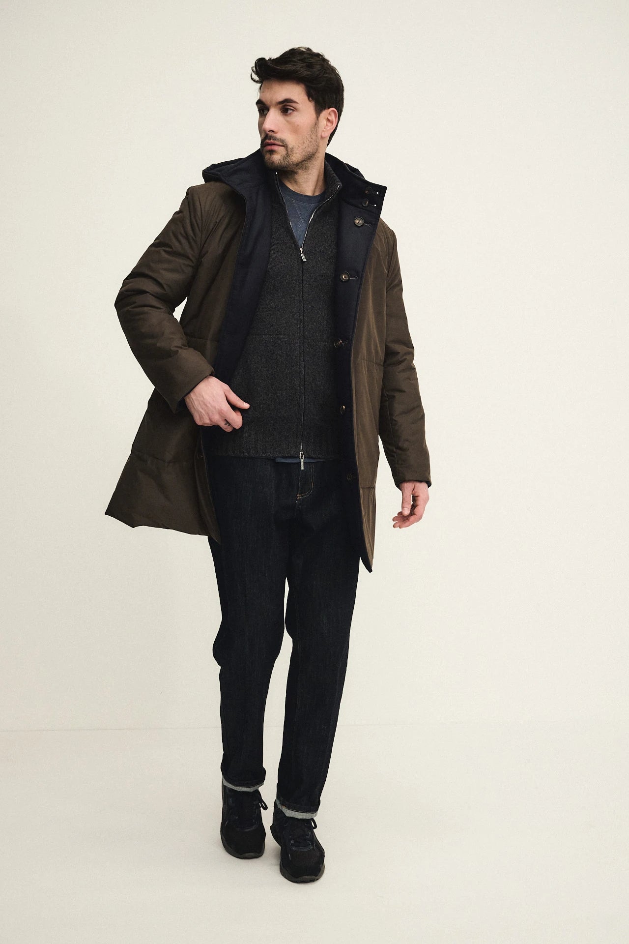 ESCAPE Look 068